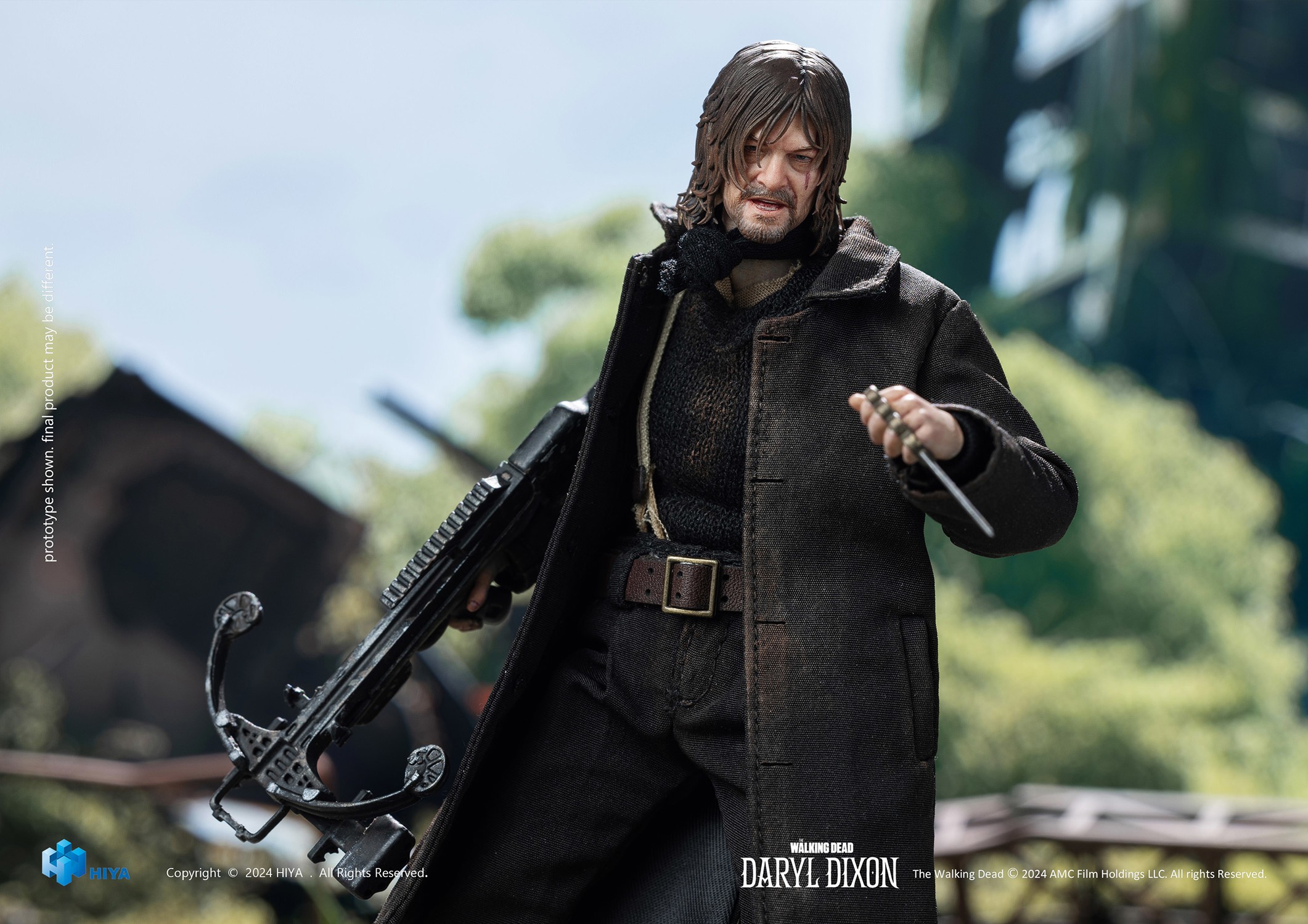 The Walking Dead Daryl Dixon Action Figure  (Prototype Shown) View 13