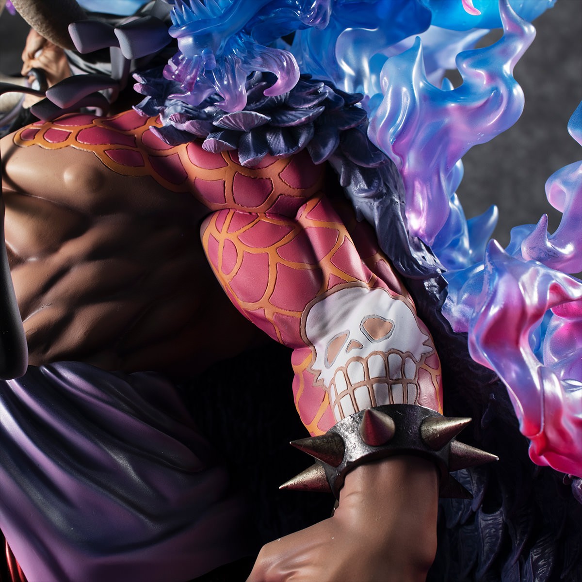 One Piece Kaido the Beast Collectible Figure  (Prototype Shown) View 4
