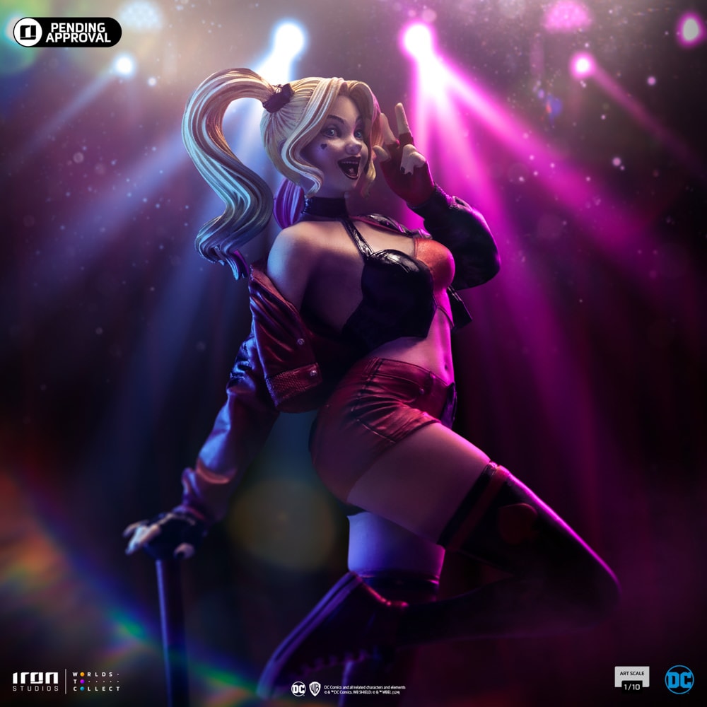 DC Comics Harley Quinn (Gotham City Sirens) 1:10 Scale Statue  Collector Edition (Prototype Shown) View 1