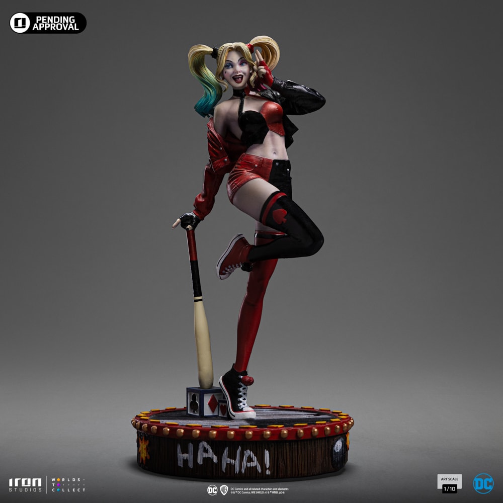 DC Comics Harley Quinn (Gotham City Sirens) 1:10 Scale Statue  Collector Edition (Prototype Shown) View 8