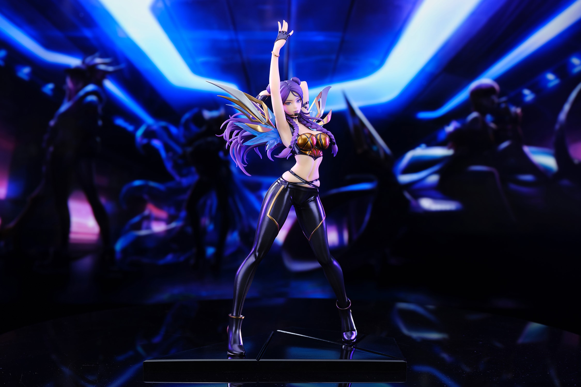 Kai'Sa (K/DA Version) Collectible Figure by APEX | Sideshow