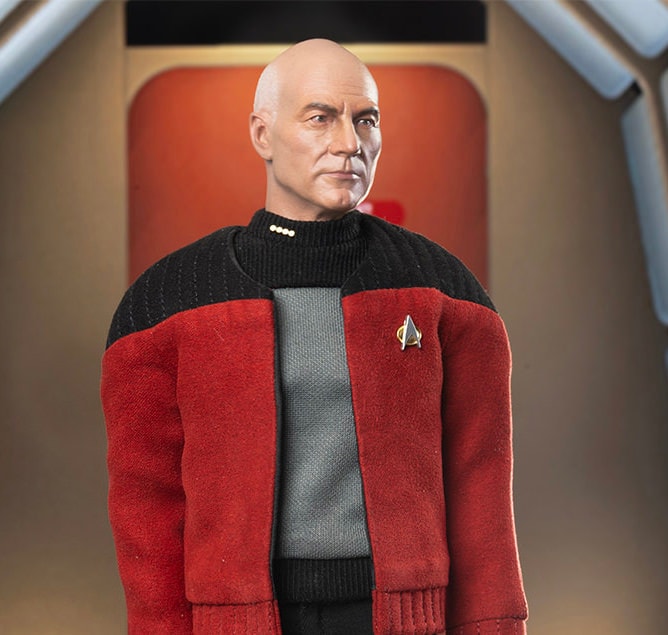 Star Trek Captain Jean-Luc Picard (Essential Darmok Uniform) Sixth Scale Figure  (Prototype Shown) View 3