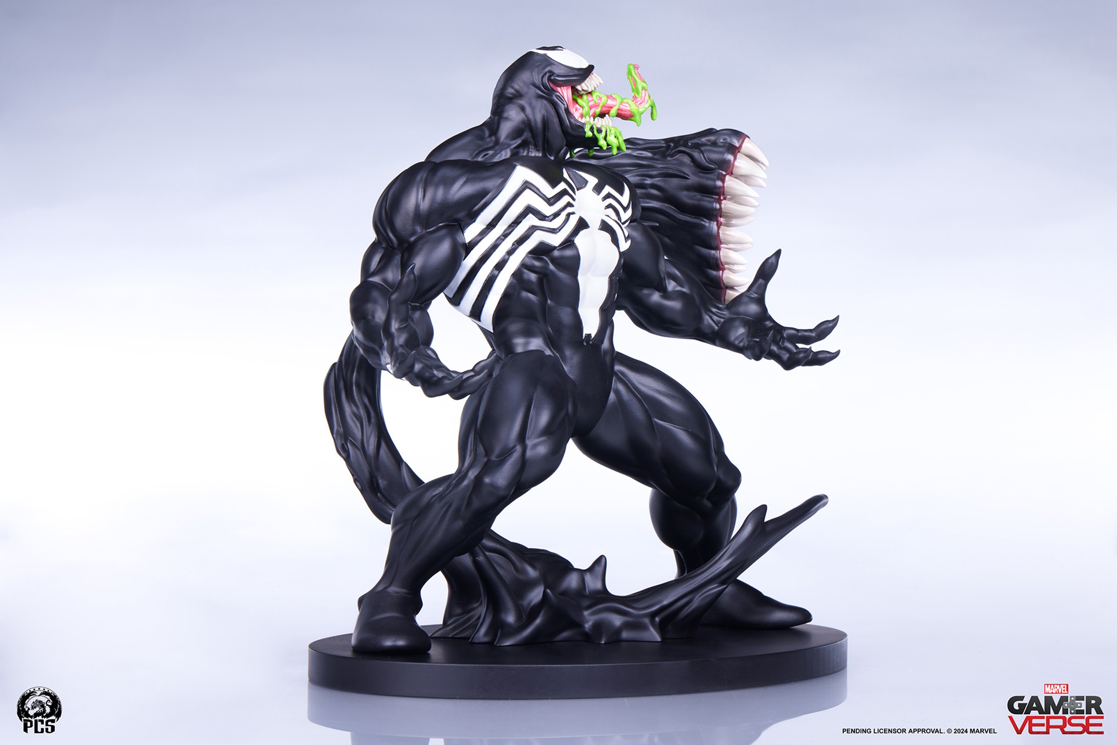 Venom 1:10 Scale Statue by PCS | Sideshow Collectibles