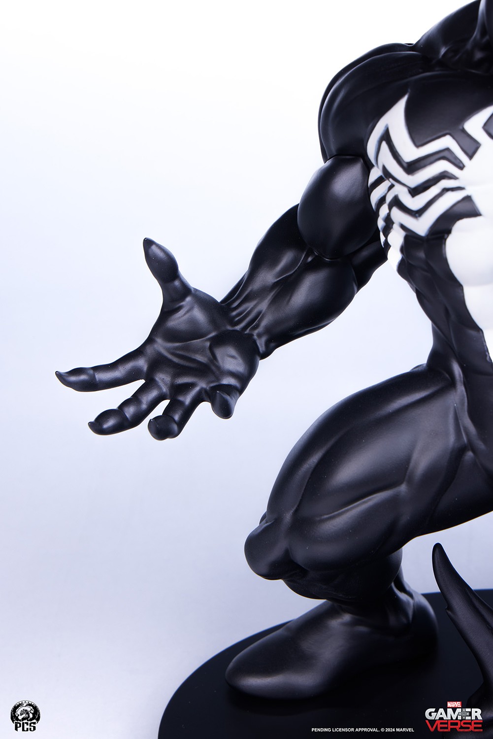 Venom 1:10 Scale Statue by PCS | Sideshow Collectibles