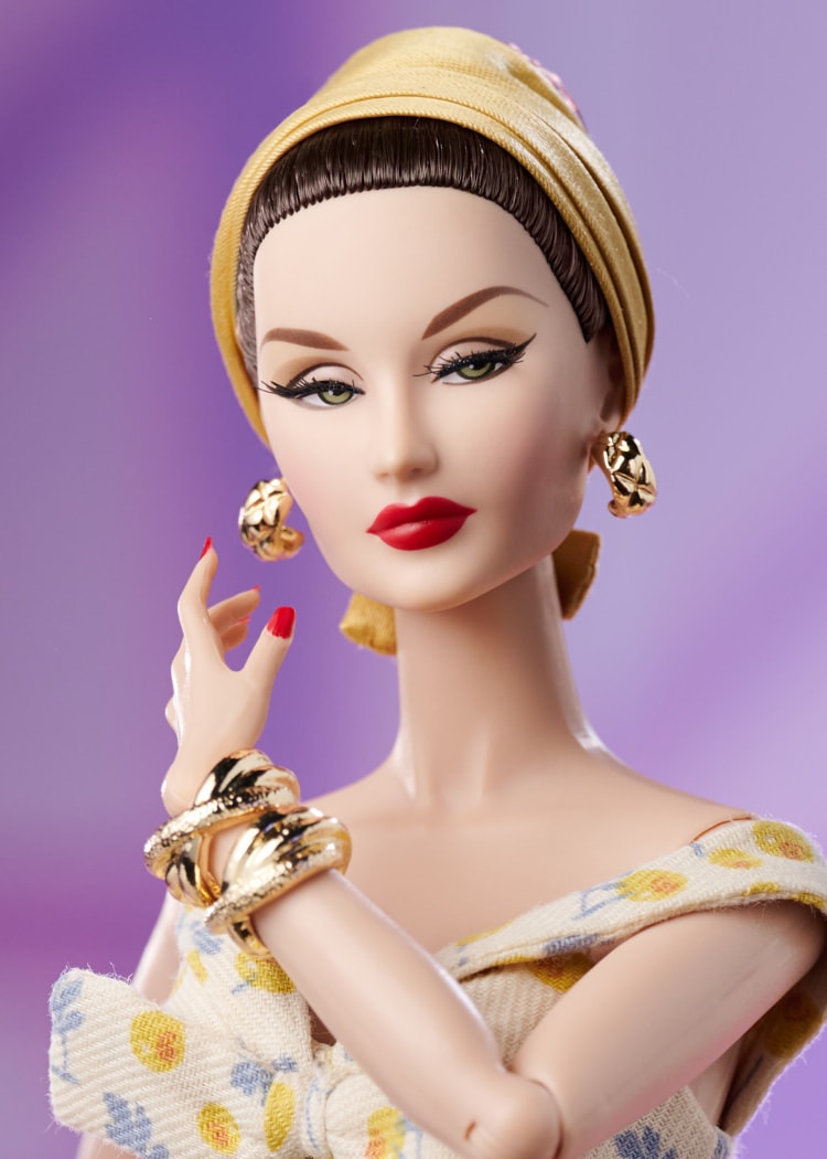 美品チャコットMarianela NuñezSpecial collection Martina Cross Long Chain Necklace - Lariat Extra Long