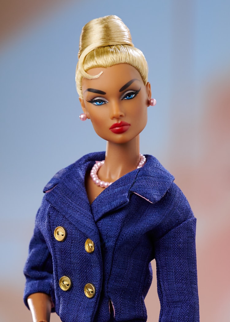 Standout Fall - Della Roux™ Dressed Doll by Integrity Toys