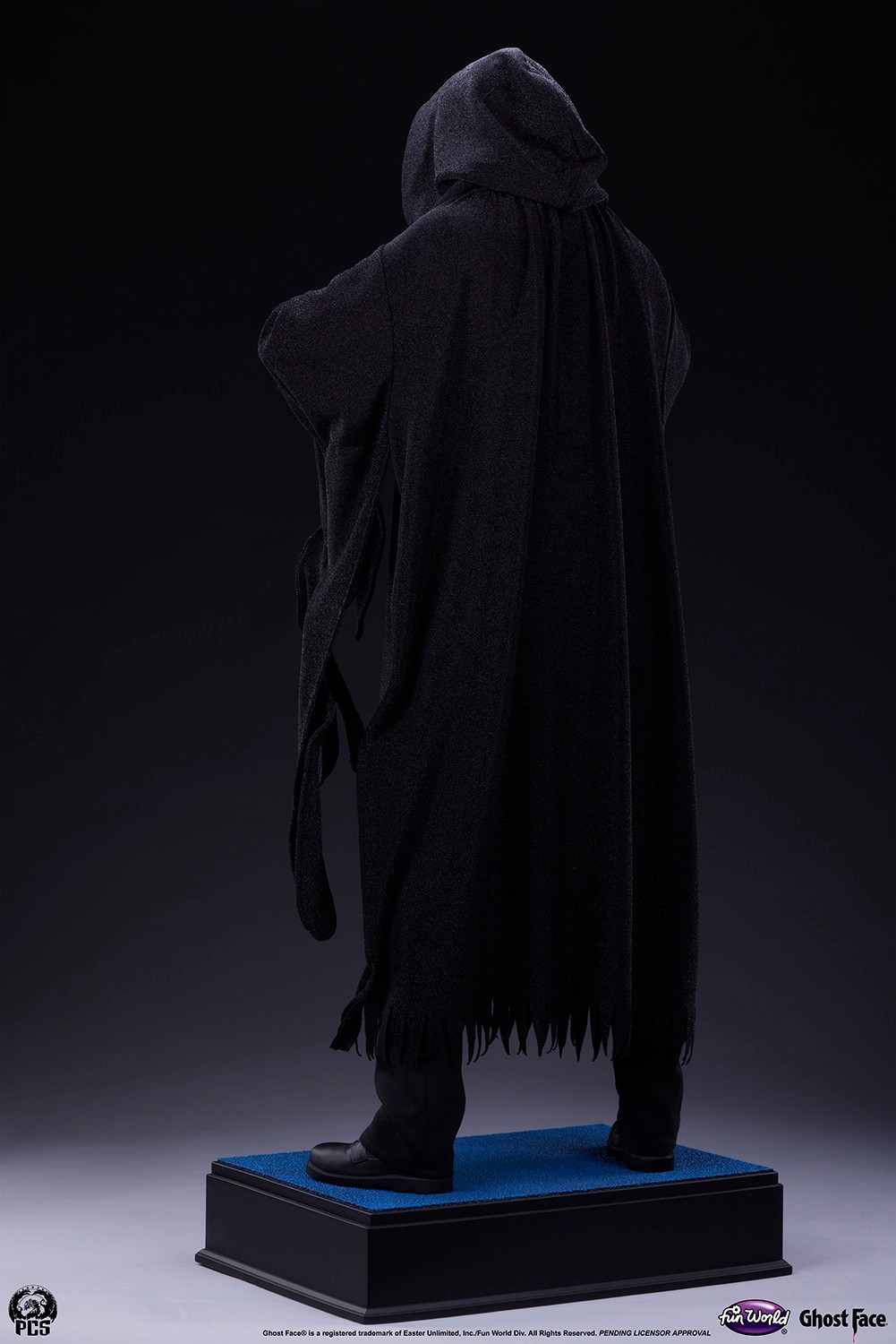 Ghost Face® Ghost Face 1:2 Scale Statue  (Prototype Shown) View 9