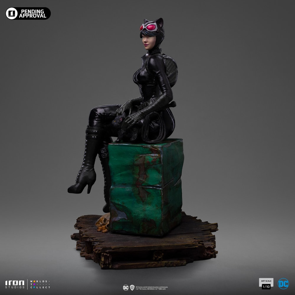 Catwoman (Gotham City Sirens) Art Scale 1:10 Statue by Iron