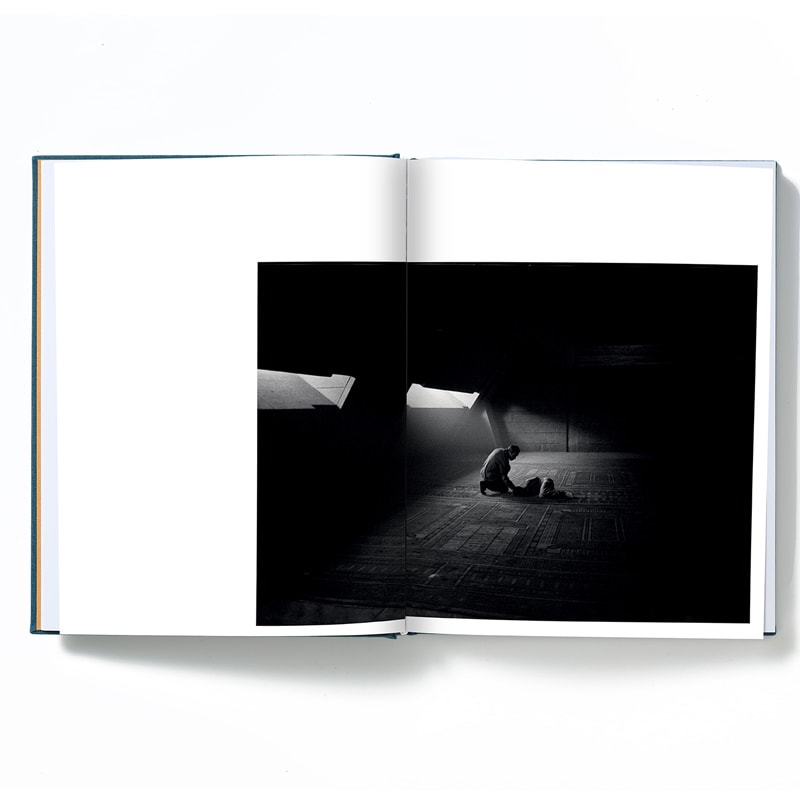 Dune Dune: Exposures - Josh Brolin Book  (Prototype Shown) View 10