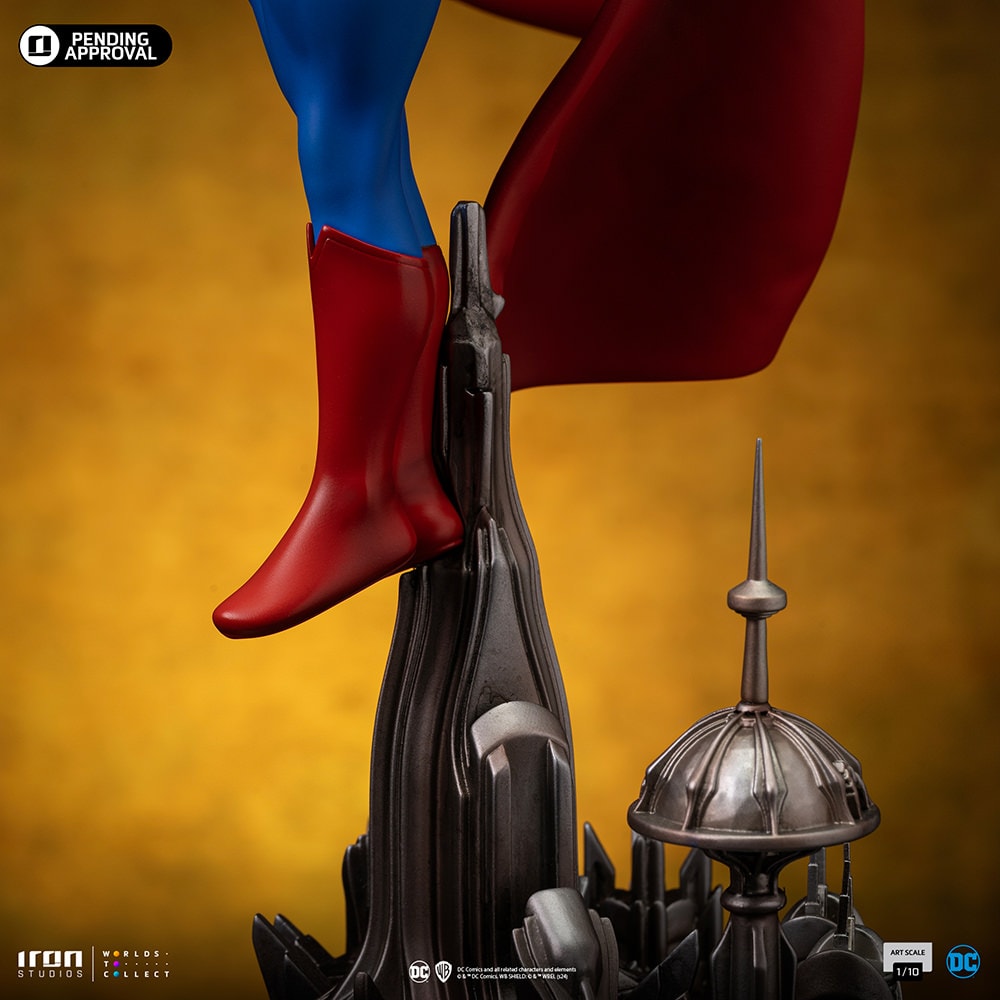 DC Comics Superman 1:10 Scale Statue  Exclusive Edition (Prototype Shown) View 6