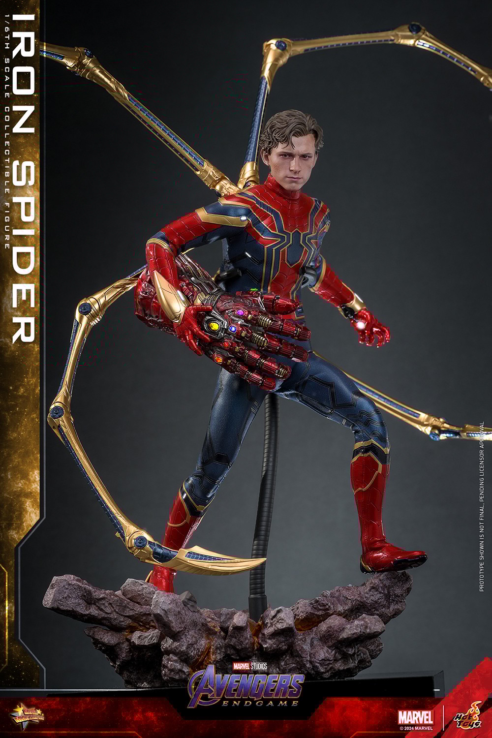 Marvel Iron Spider Sixth Scale Figure  Collector Edition (Prototype Shown) View 6