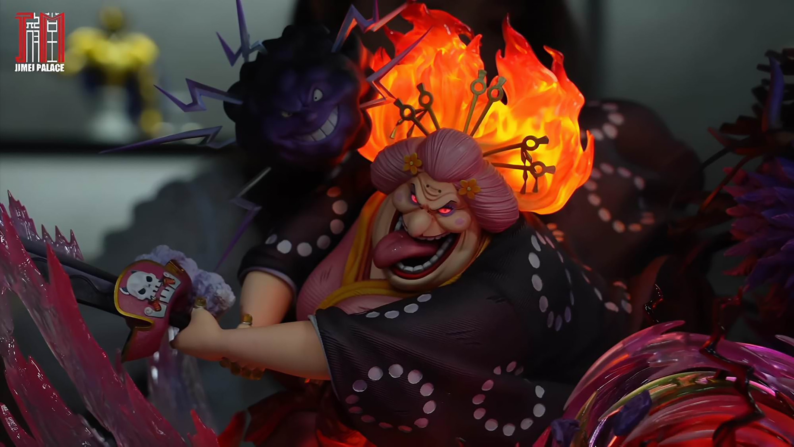 One Piece Big Mom & Kaido with Hakai Statues  Collector Edition (Prototype Shown) View 13