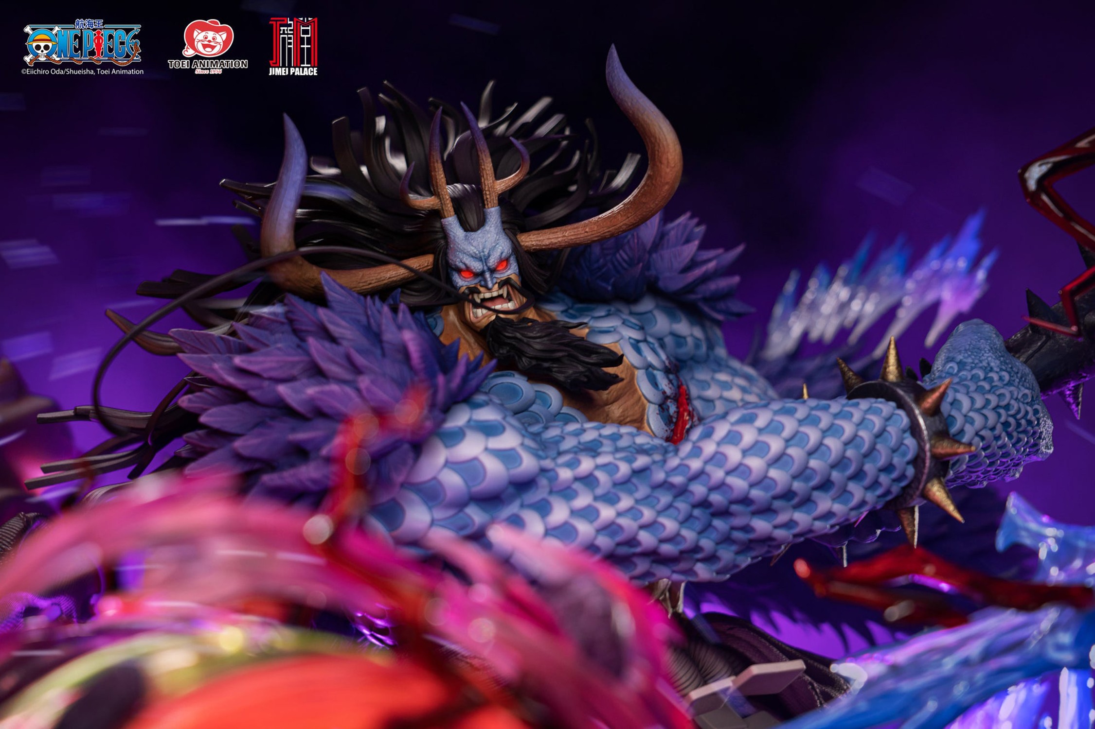 One Piece Big Mom & Kaido with Hakai (Battle Damaged Version) Statues  (Prototype Shown) View 3