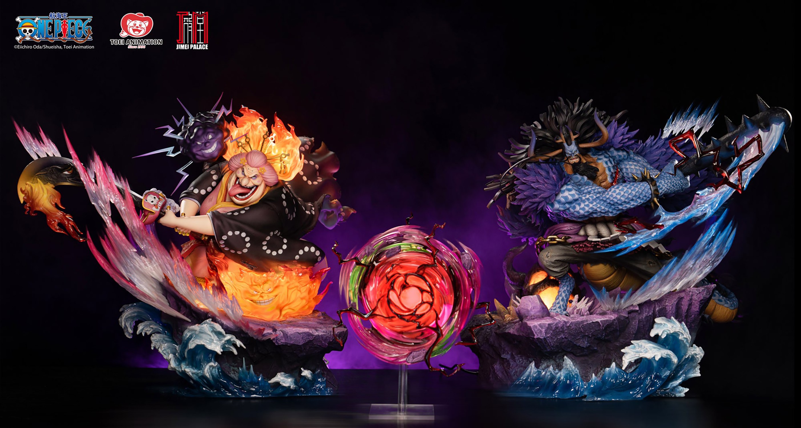 One Piece Big Mom & Kaido with Hakai (Battle Damaged Version) Statues  (Prototype Shown) View 13