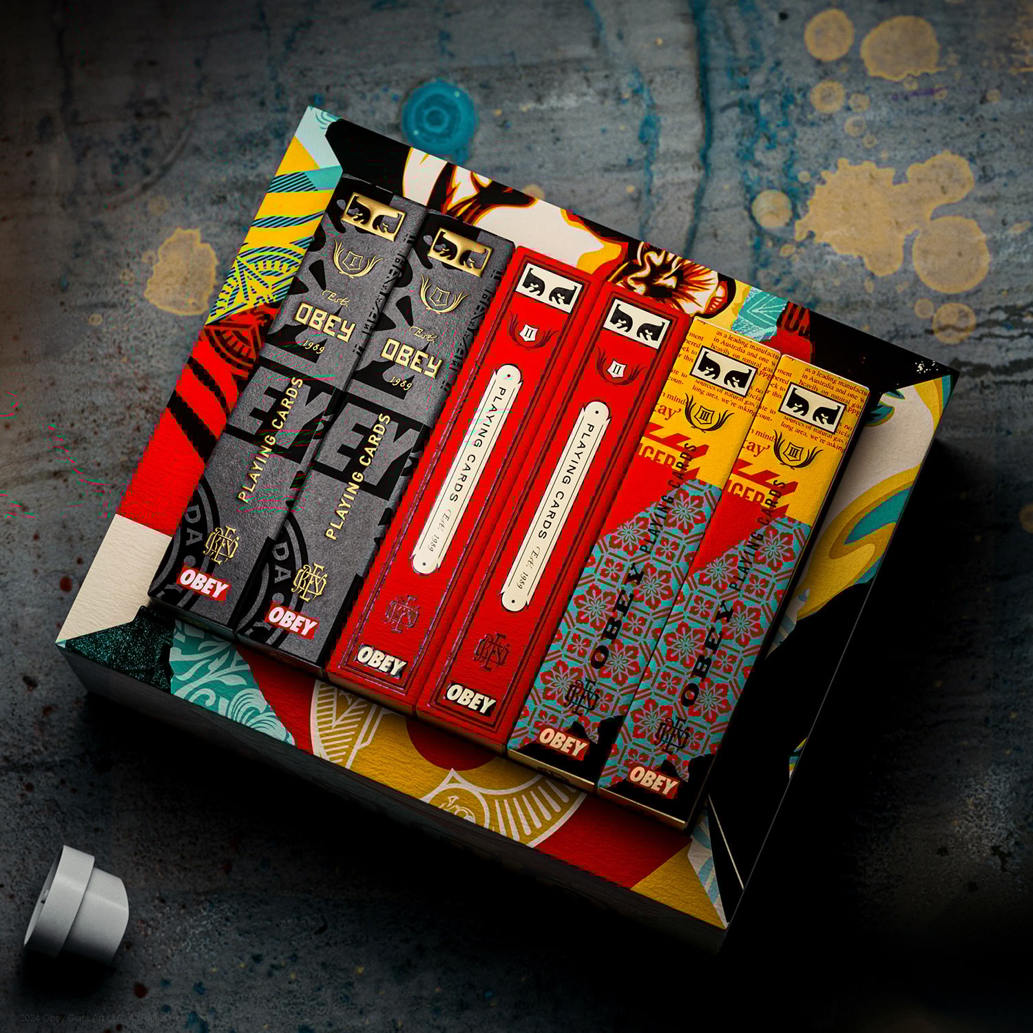 【正規逆輸入品】 OBEY Giant Edition Box Collectible Set by Theory11 ダーツ