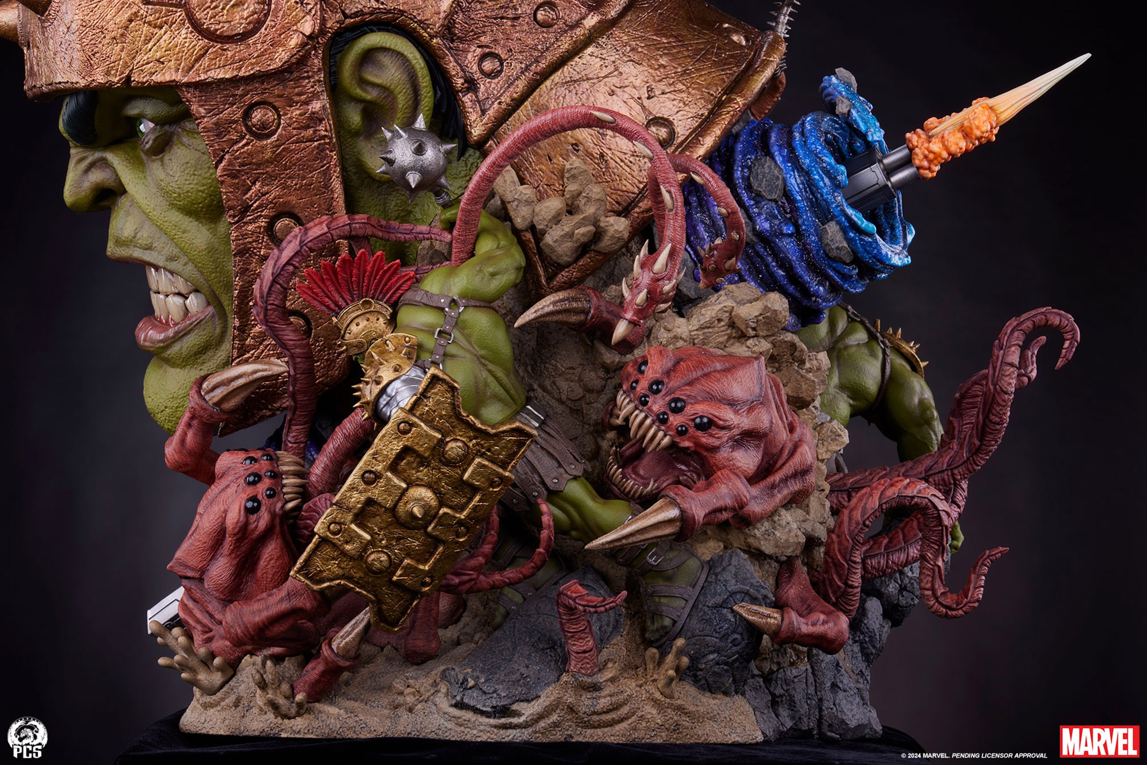 Planet Hulk Bust by PCS | Sideshow Collectibles
