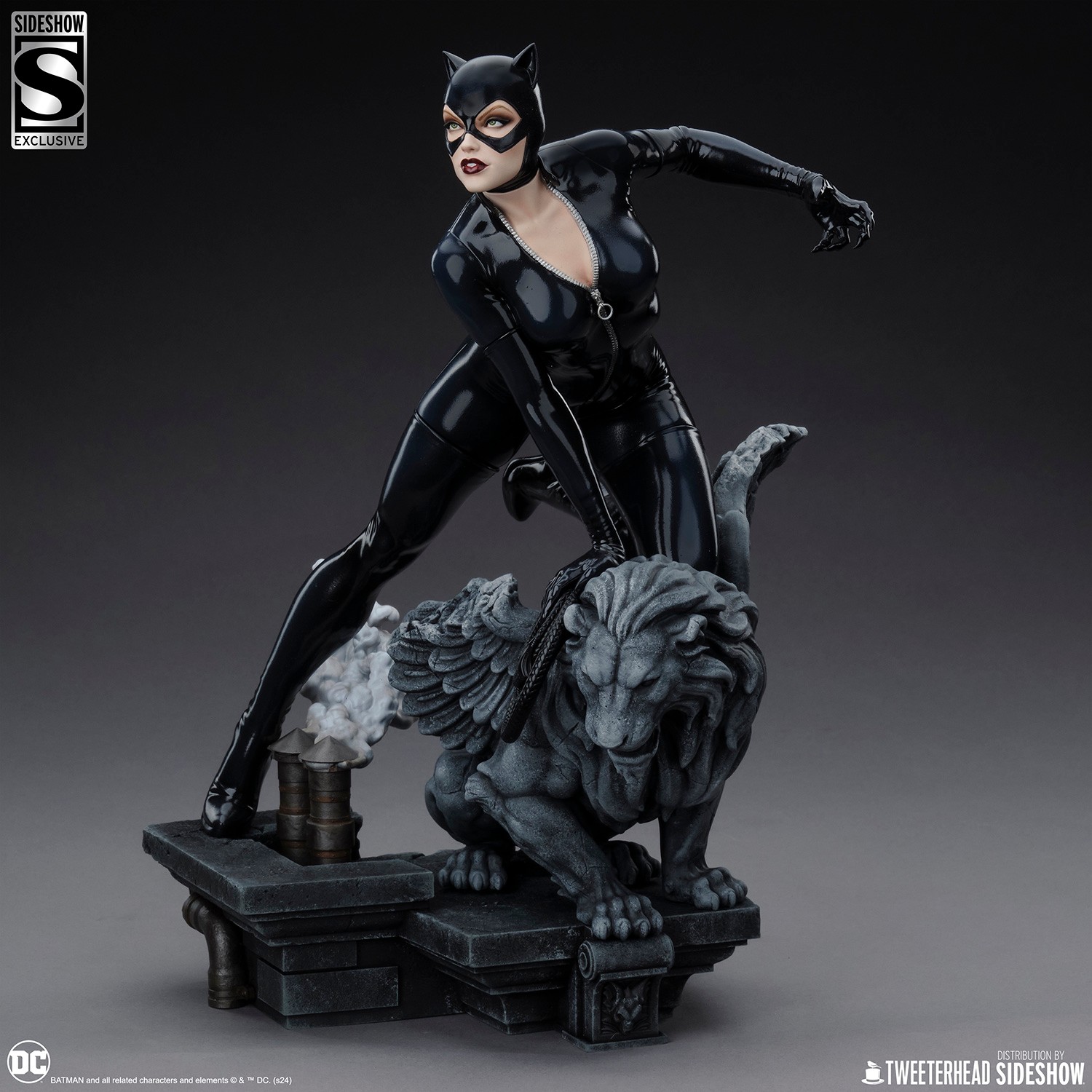 sideshow catwoman statue キャットウーマン Catwoman Figure - Premium Format Exclusive | Sideshow