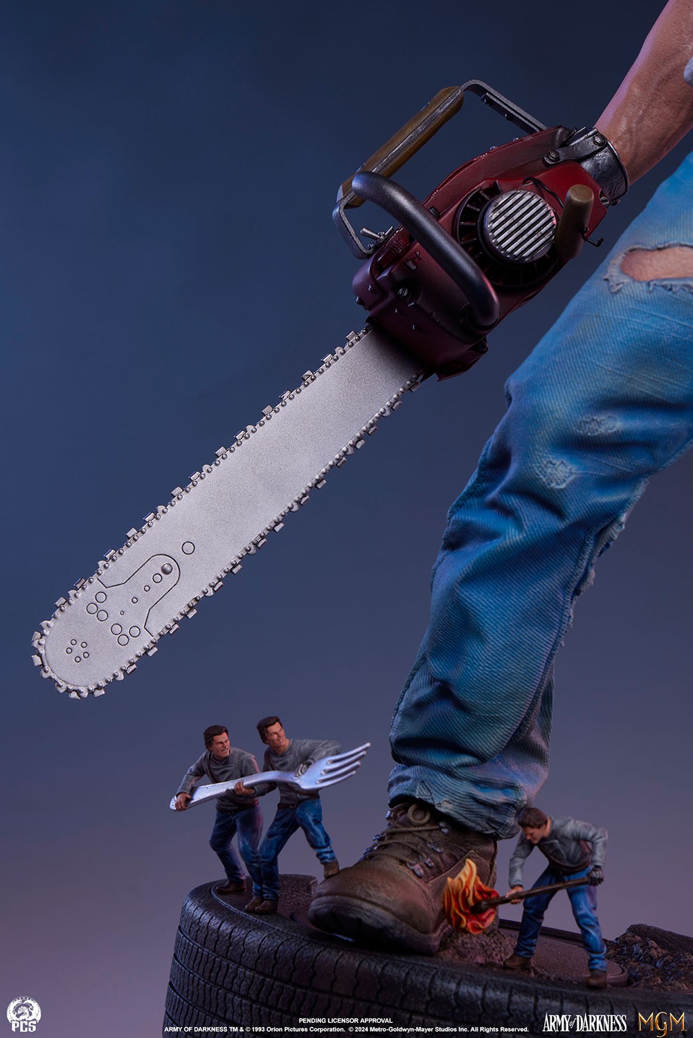 Army of Darkness Ash Quarter Scale Statue  Collector Edition (Prototype Shown) View 8