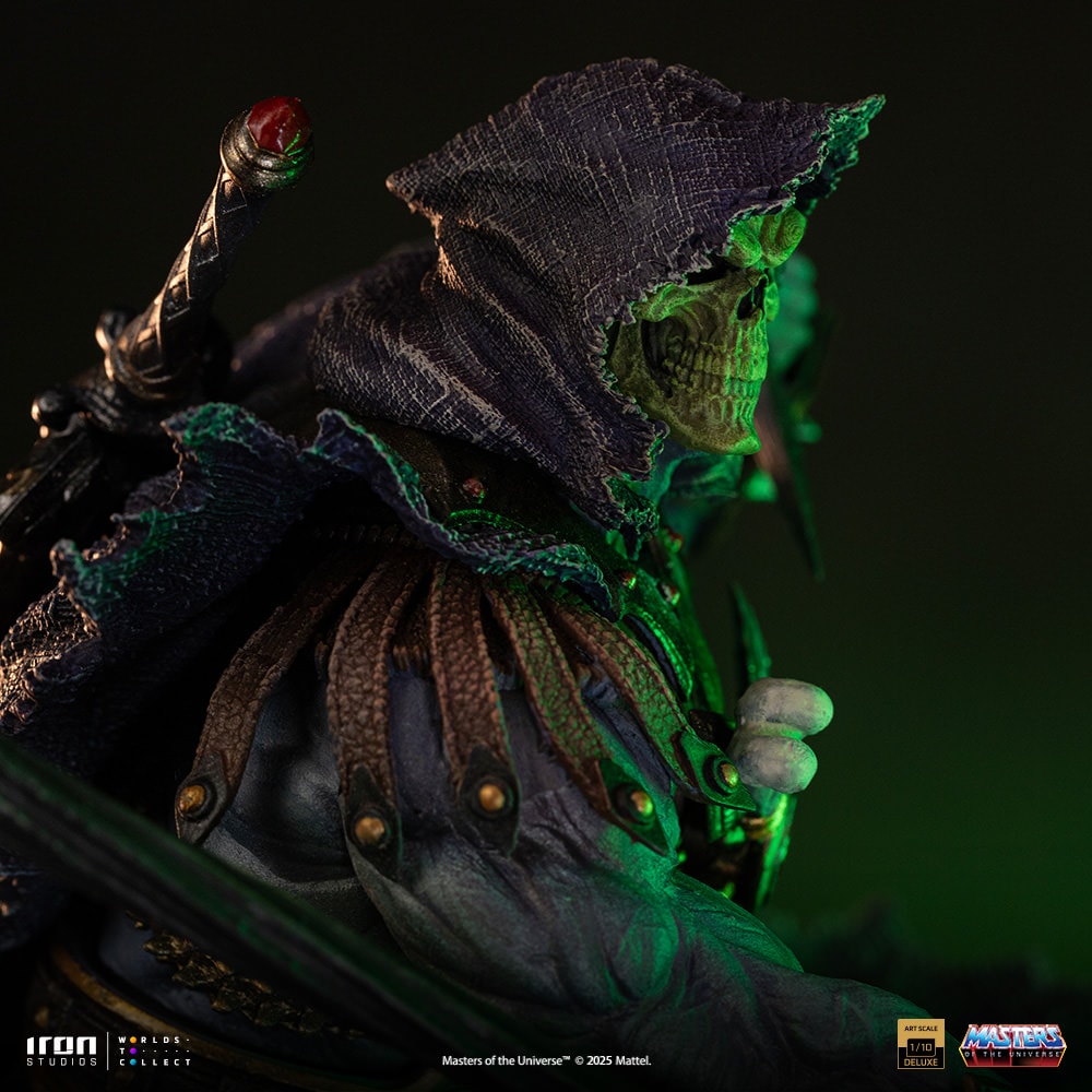 Masters of the Universe Skeletor Unleashed Deluxe 1:10 Scale Statue  (Prototype Shown) View 4