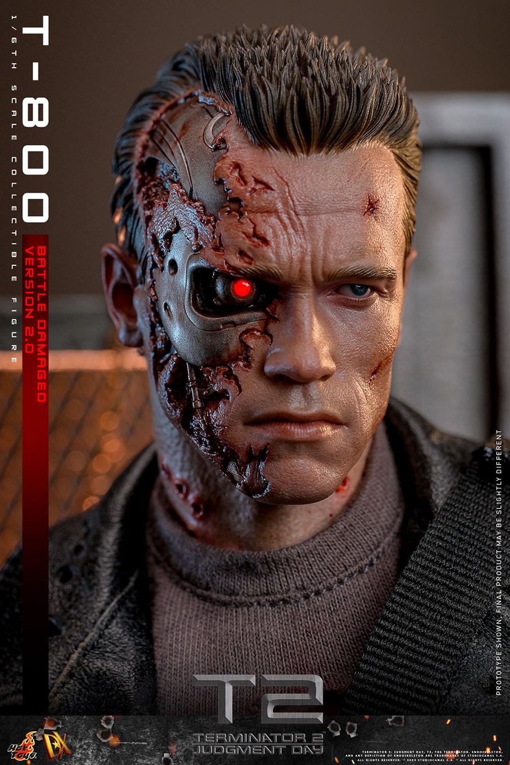 T-800 (Battle Damaged Version 2.0) Sixth Scale Figure by Hot