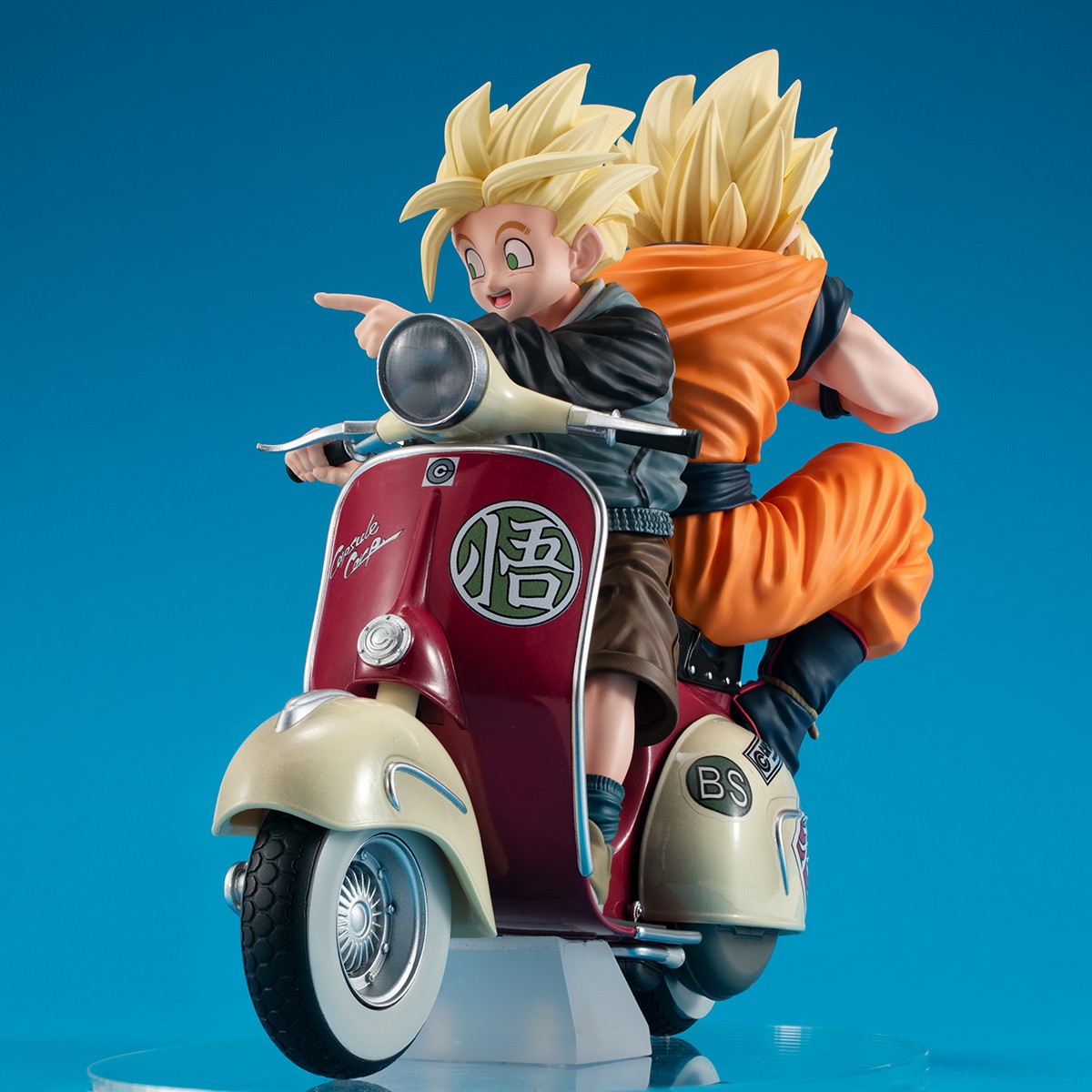 Dragon Ball Super Saiyan Son Goku & Super Saiyan Son Gohan on Motorbike Collectible Figure  (Prototype Shown) View 1