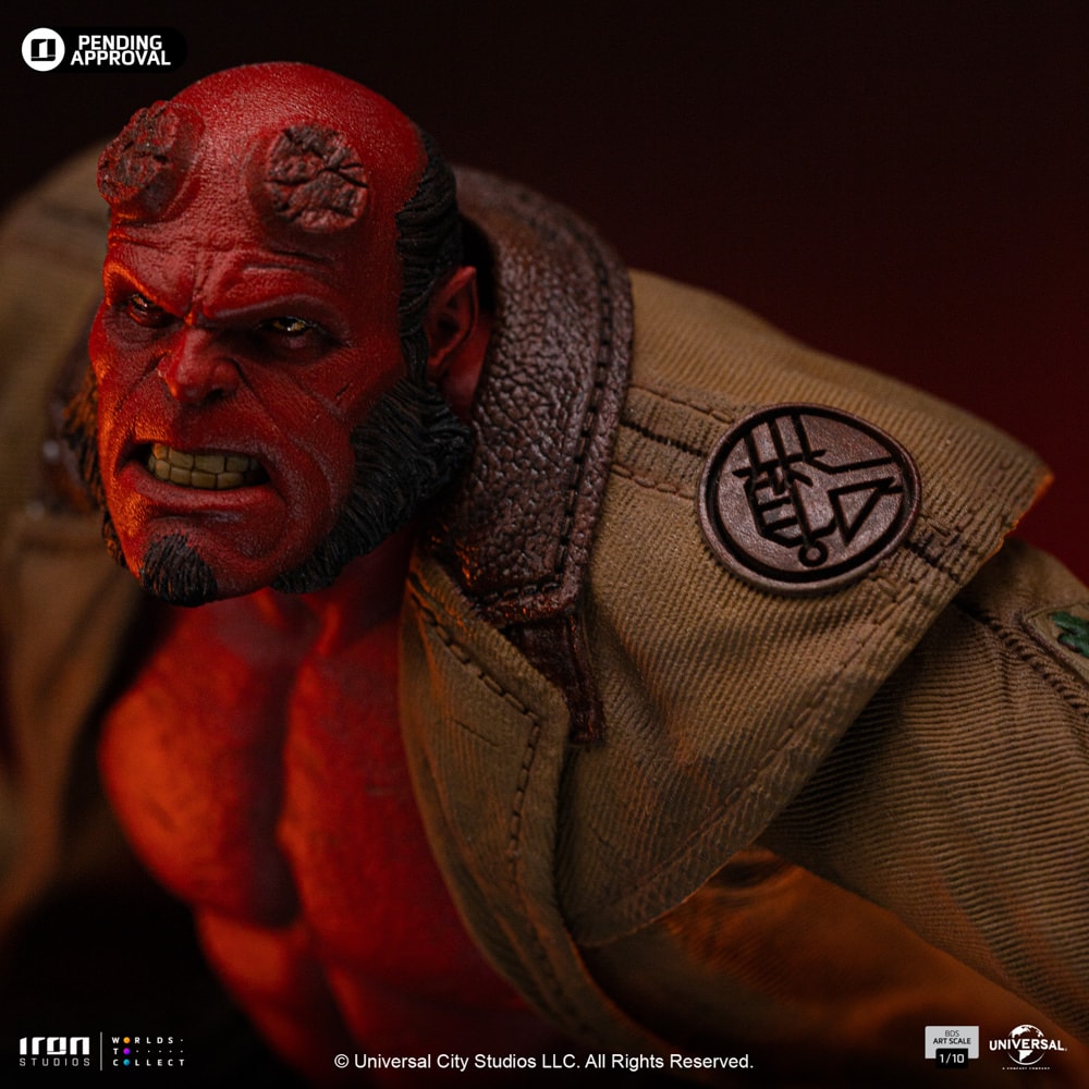 Hellboy Hellboy 1:10 Scale Statue  (Prototype Shown) View 7