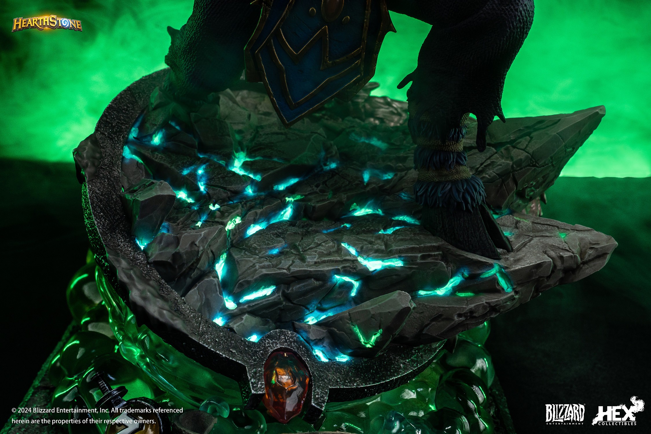 Warcraft Illidan Stormrage Statues  (Prototype Shown) View 9