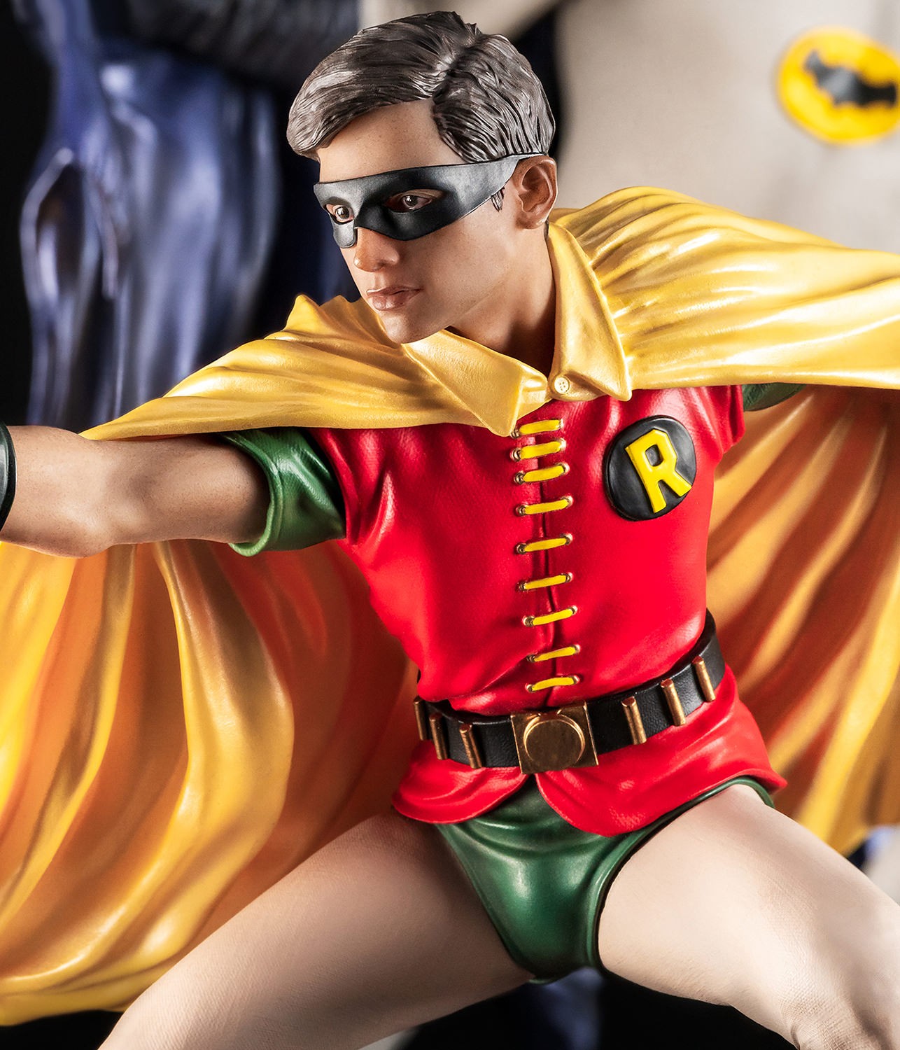 DC Comics Batman and Robin Diorama  (Prototype Shown) View 4