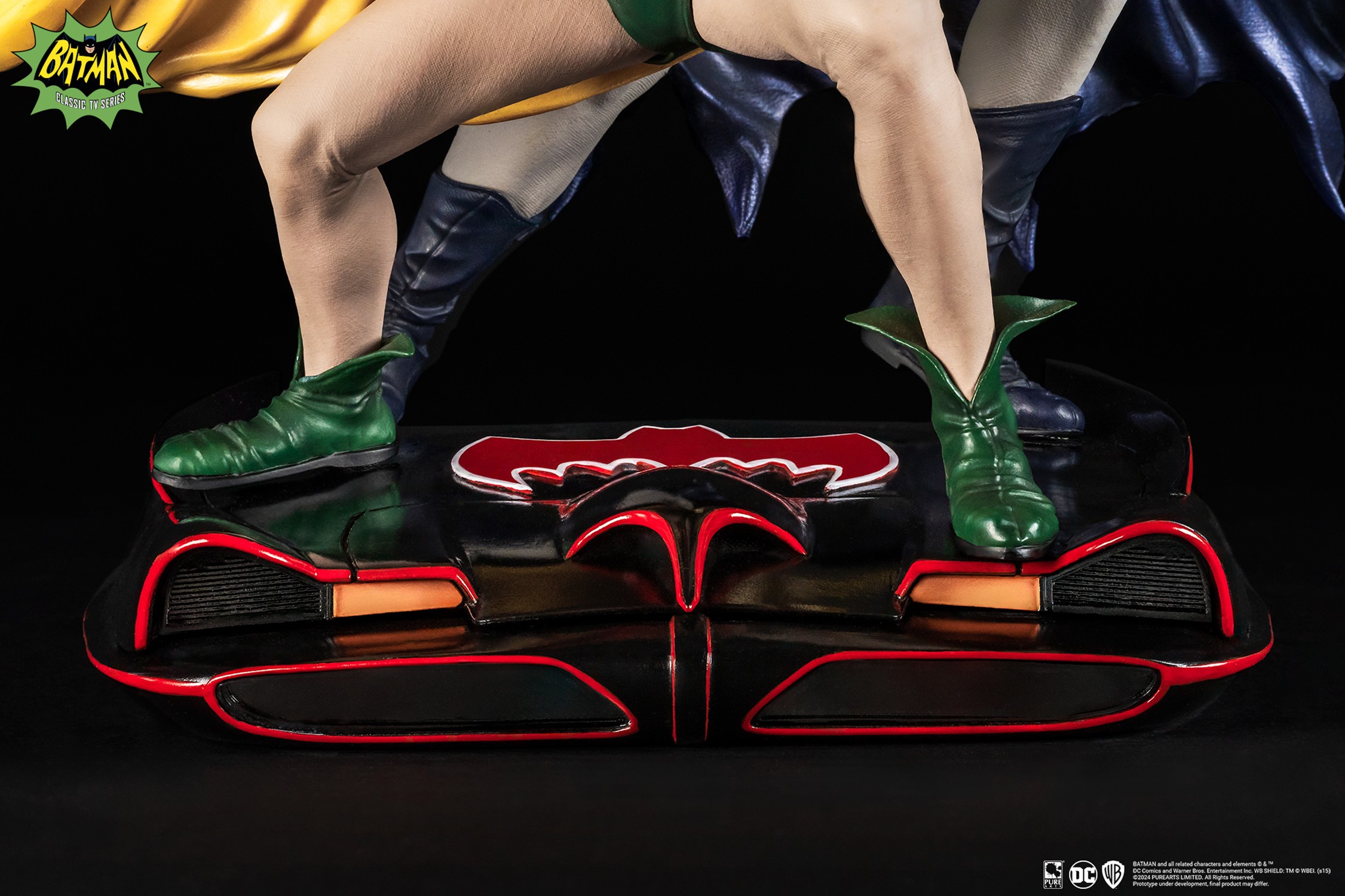 DC Comics Batman and Robin Diorama  (Prototype Shown) View 16