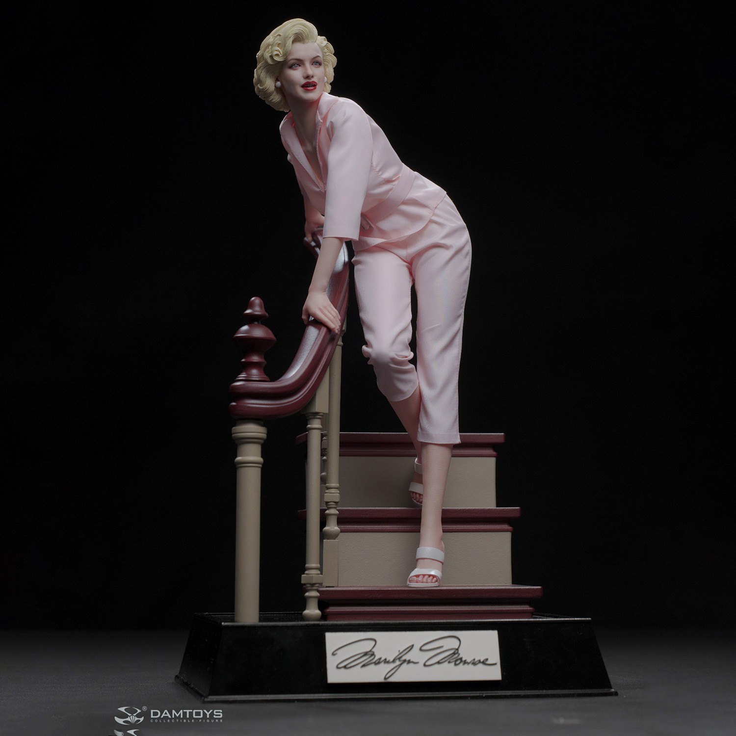 Marilyn Monroe 1:6 Statue by Damtoys | Sideshow Collectibles