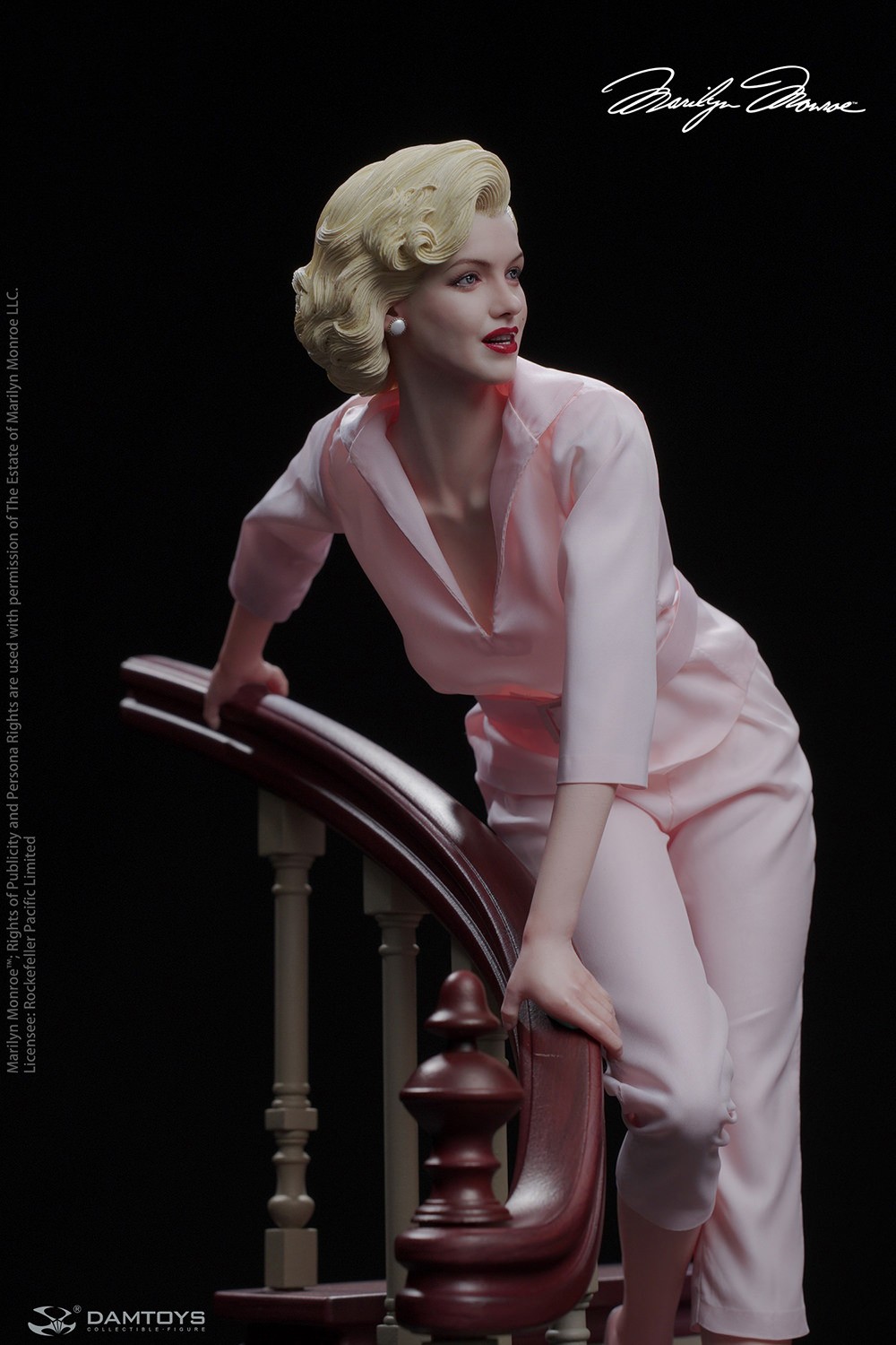 Marilyn Monroe 1:6 Statue by Damtoys | Sideshow Collectibles