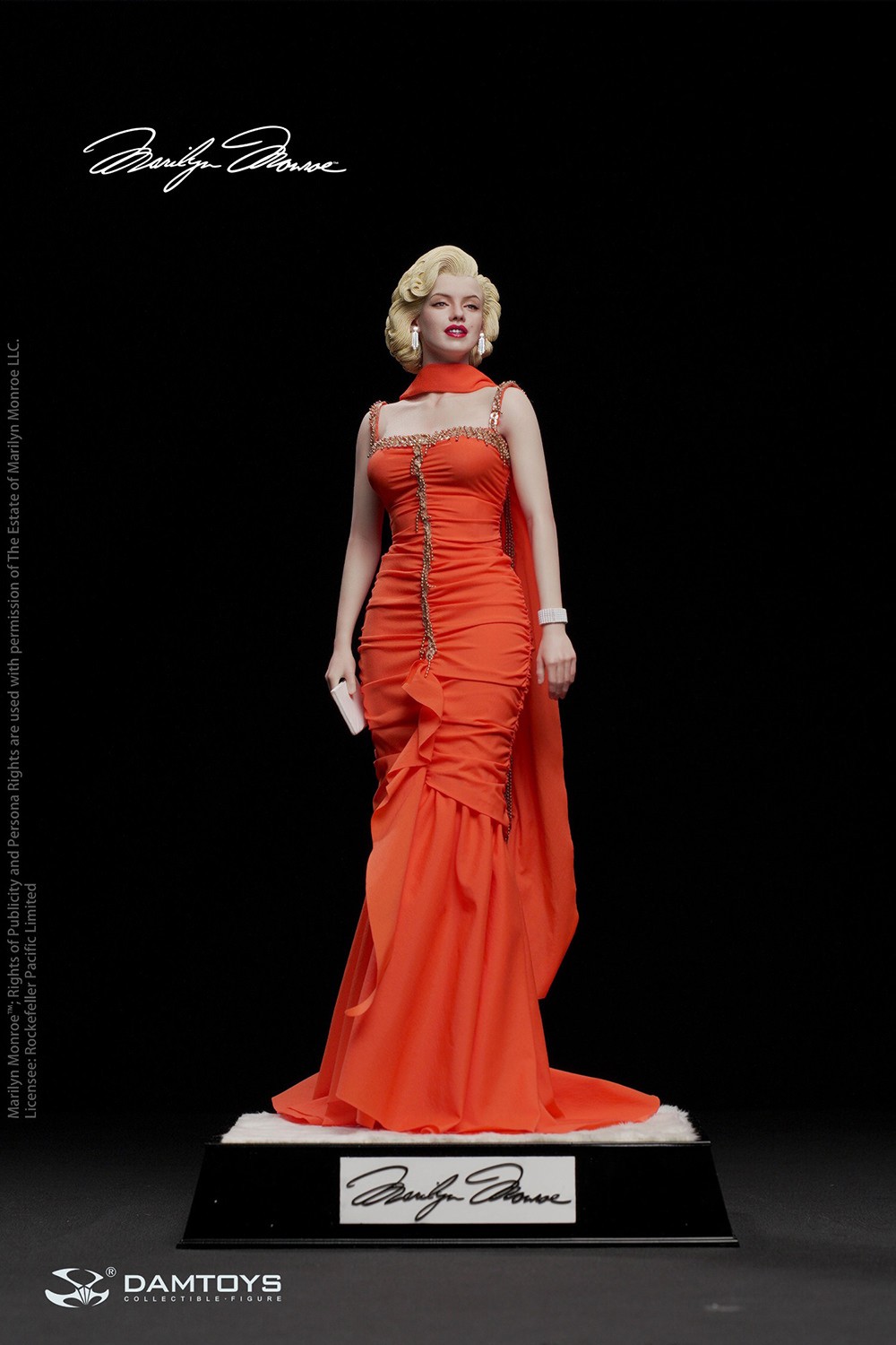 Marilyn Monroe Marilyn Monroe (Gentlemen Prefer Blondes) Statues  (Prototype Shown) View 8