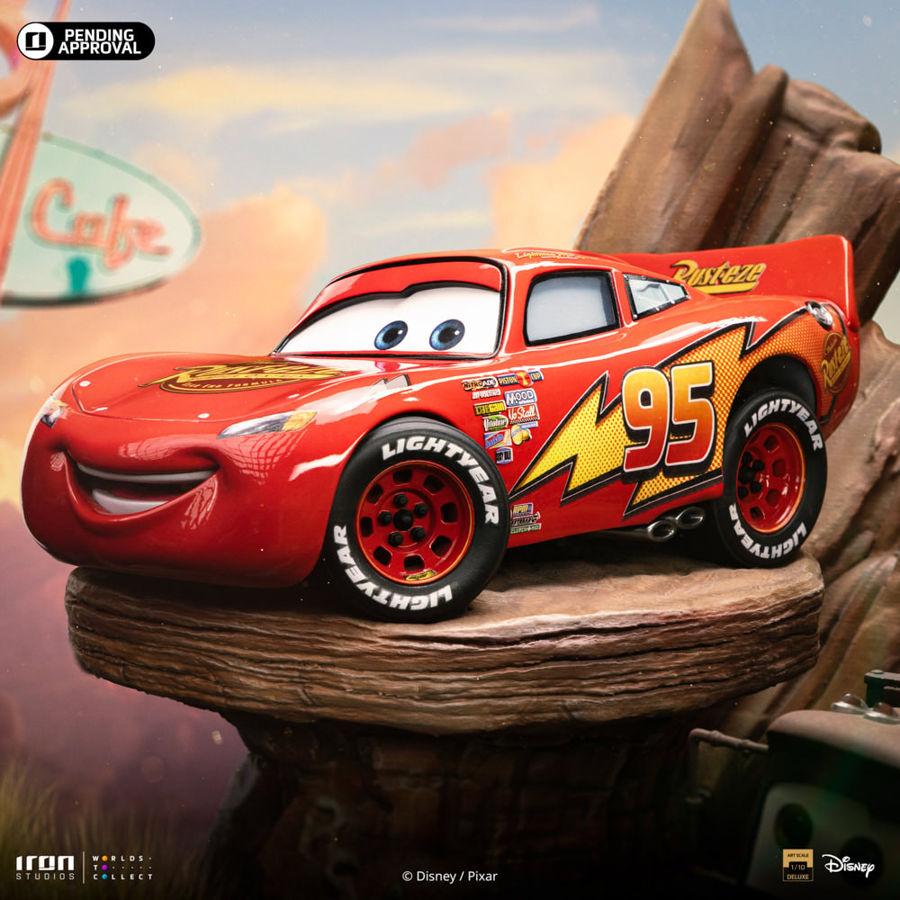 Disney Lightning McQueen & Tow Mater Deluxe 1:10 Scale Statue  (Prototype Shown) View 4