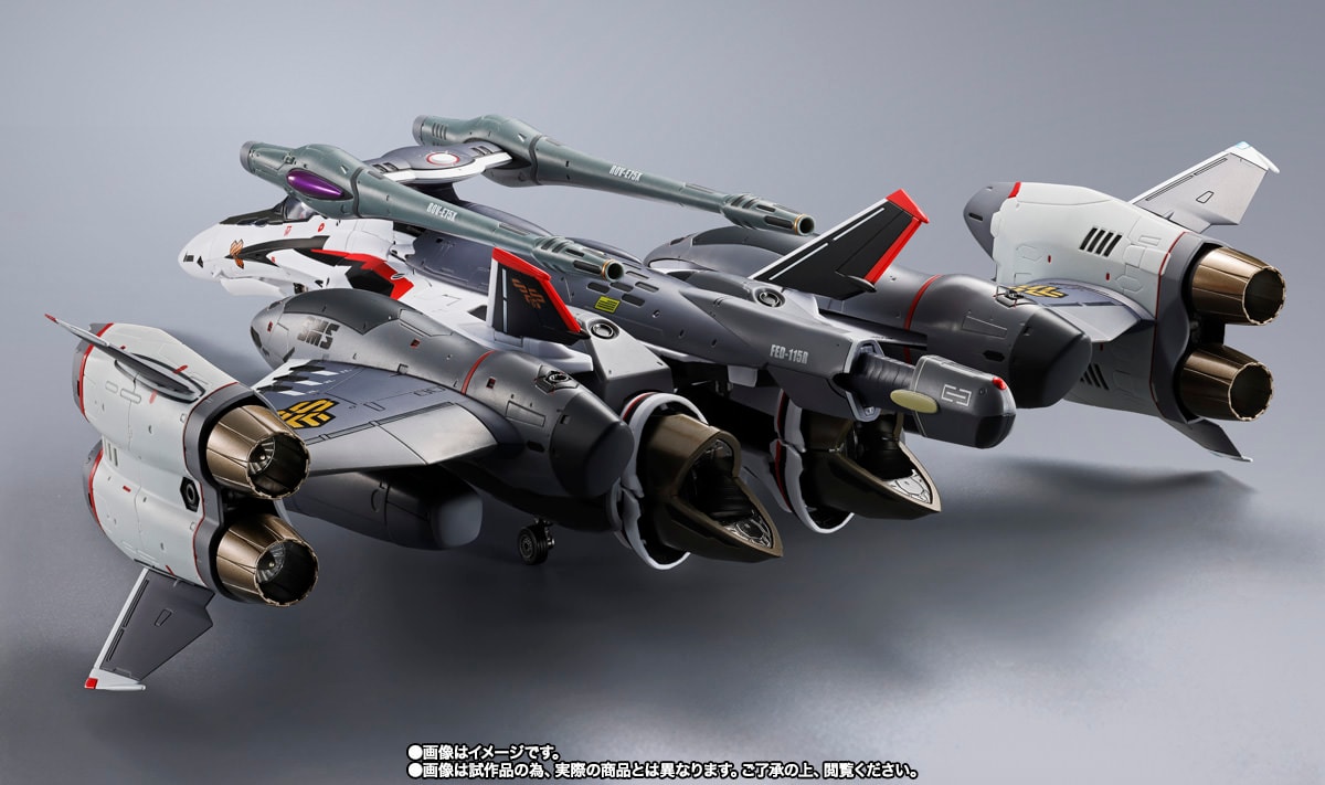 Macross Tornado Messiah Valkyrie ALTO SAOTOME USE REVIVAL Ver. Action Figure  (Prototype Shown) View 8