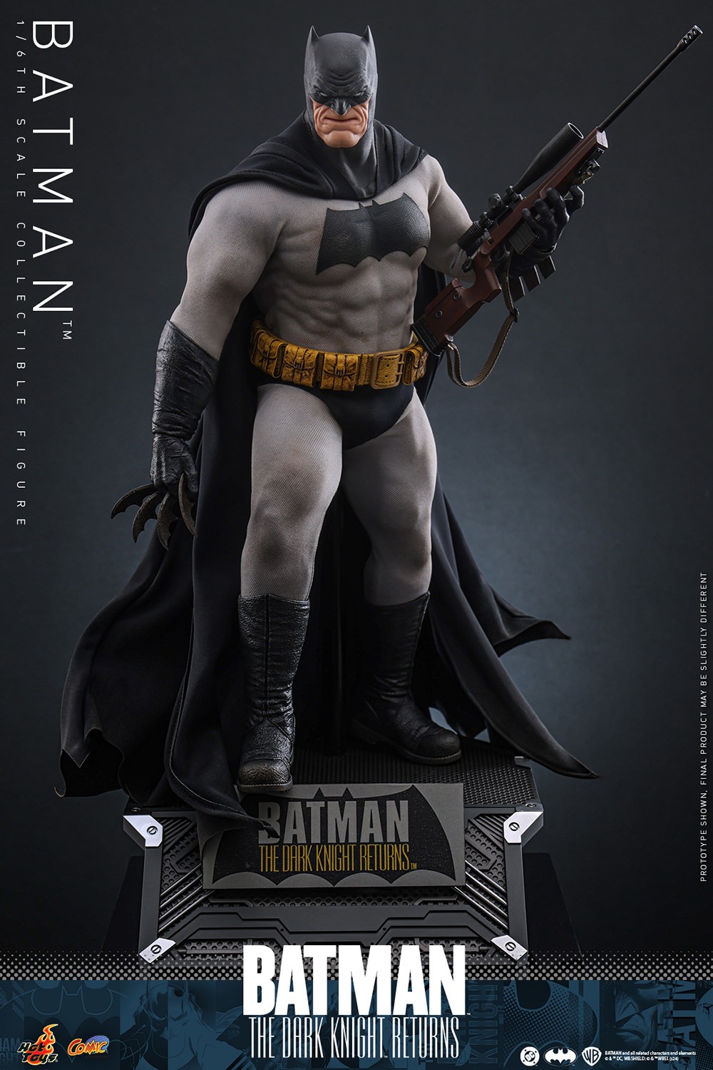 Batman Sixth Scale Figure by Hot Toys | Sideshow Collectibles