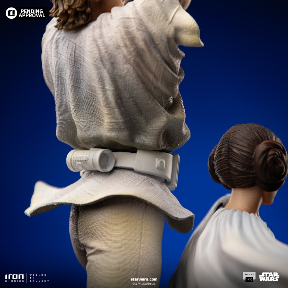 Star Wars Luke and Leia Deluxe 1:10 Scale Statue  (Prototype Shown) View 11