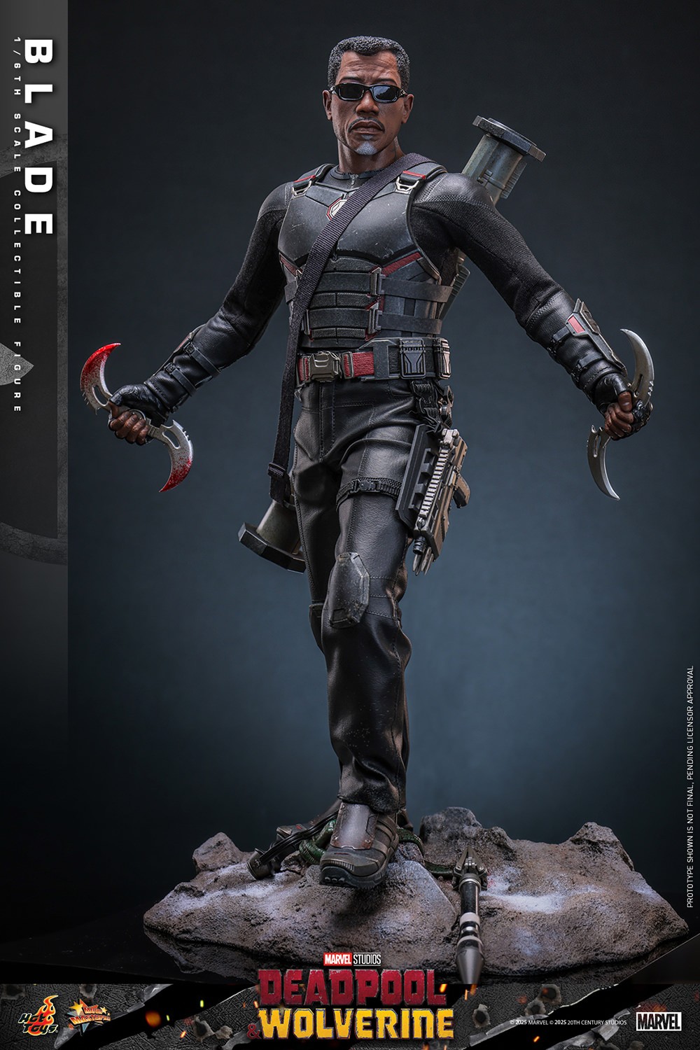 Marvel Blade Sixth Scale Figure  (Prototype Shown) View 8