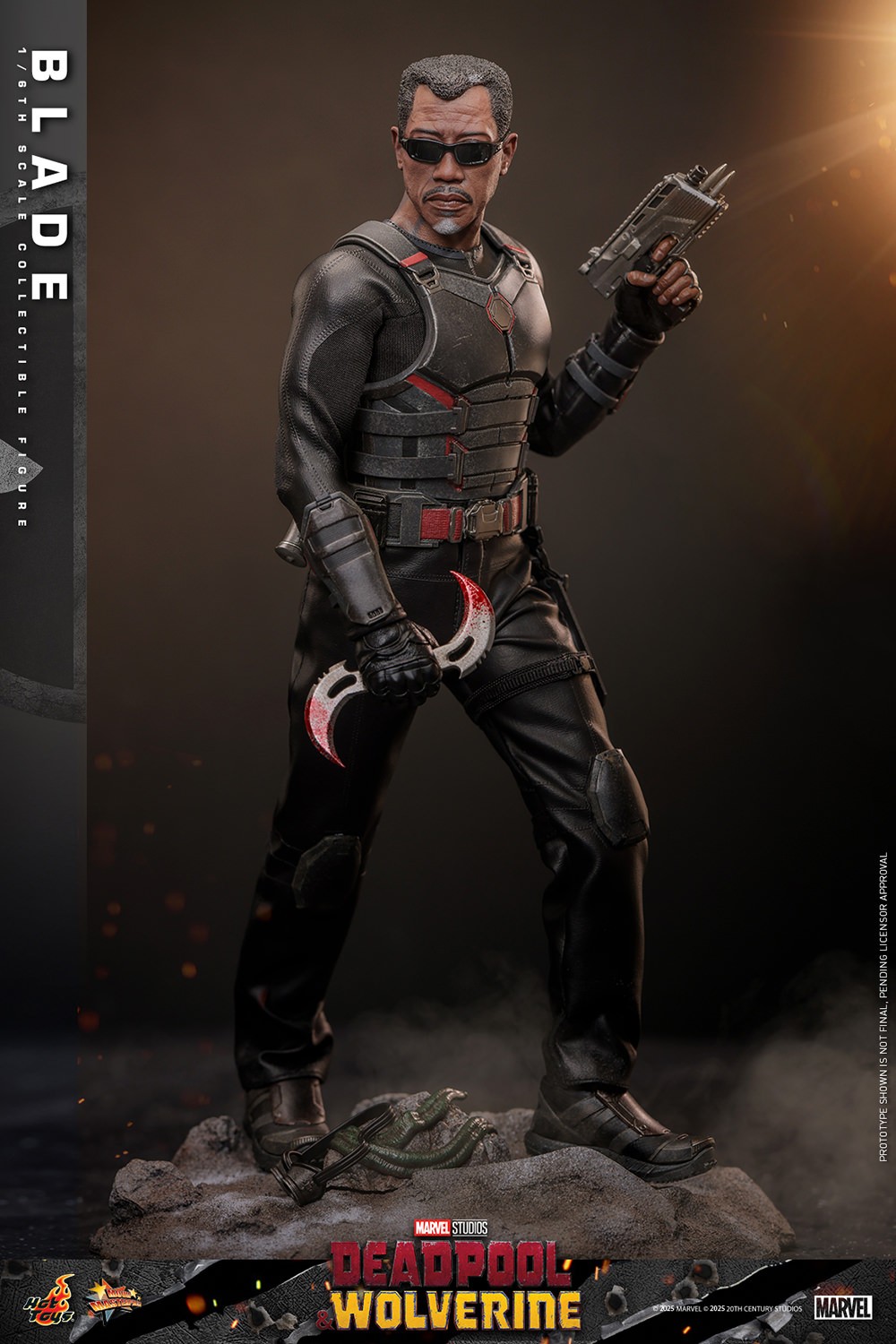 Marvel Blade Sixth Scale Figure  (Prototype Shown) View 9