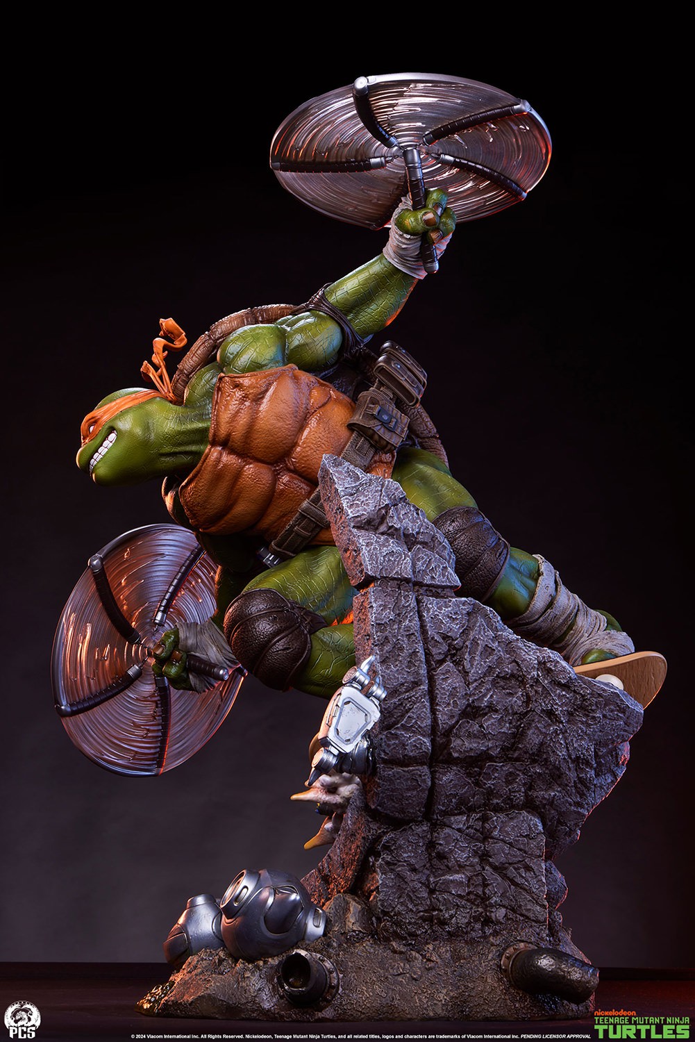 Teenage Mutant Ninja Turtles Michelangelo 1:3 Scale Statue  (Prototype Shown) View 7