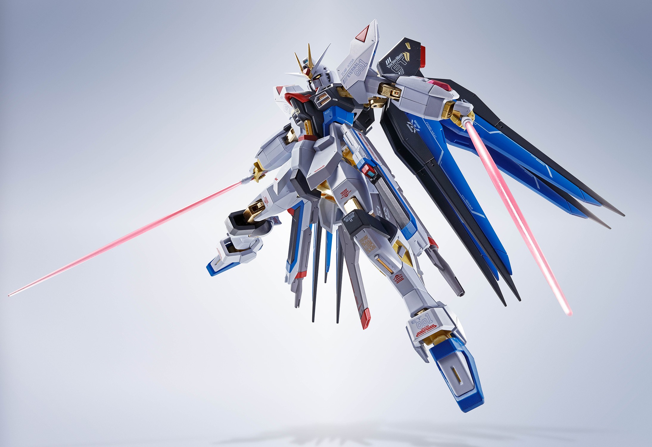 Mobile Suit Gundam Strike Freedom Gundam Collectible Figure  (Prototype Shown) View 11