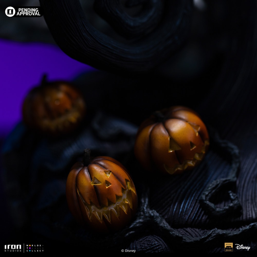 Nightmare Before Christmas Jack and Sally Deluxe 1:10 Scale Statue  (Prototype Shown) View 13