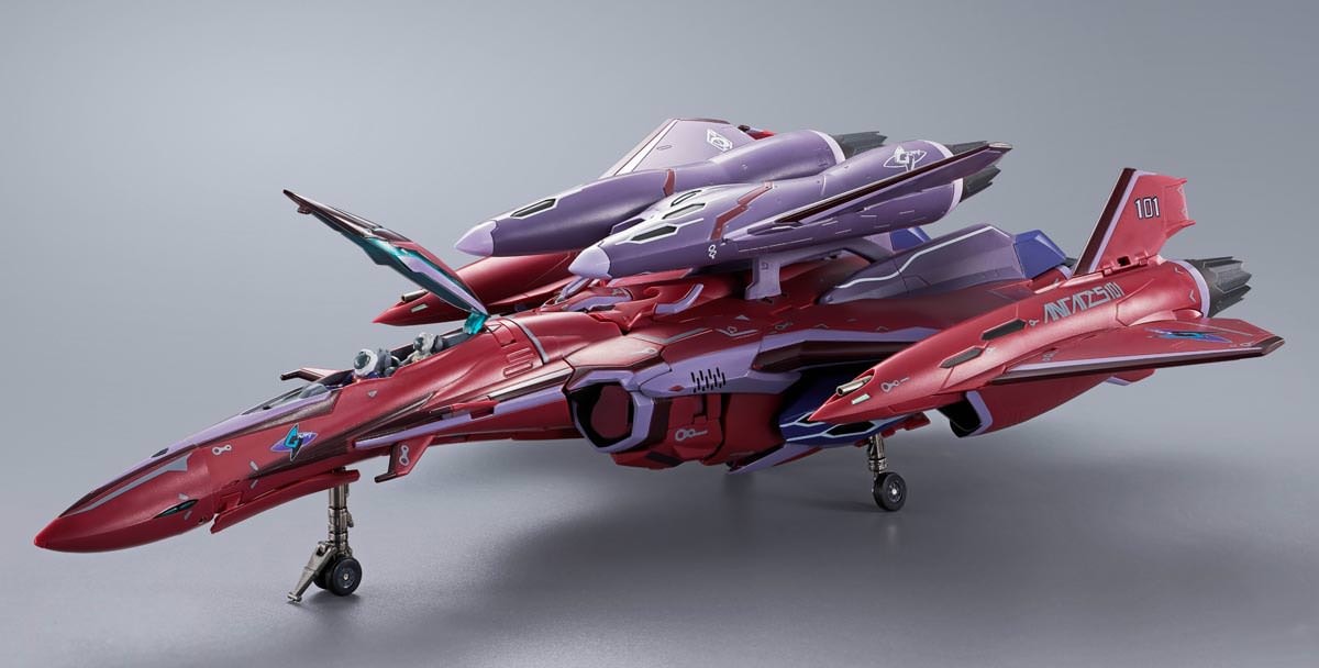 Macross Frontier VF-27ySP Super Lucifer Valkyrie (Brera Sterne Use) Revival Ver. Collectible Figure  (Prototype Shown) View 9