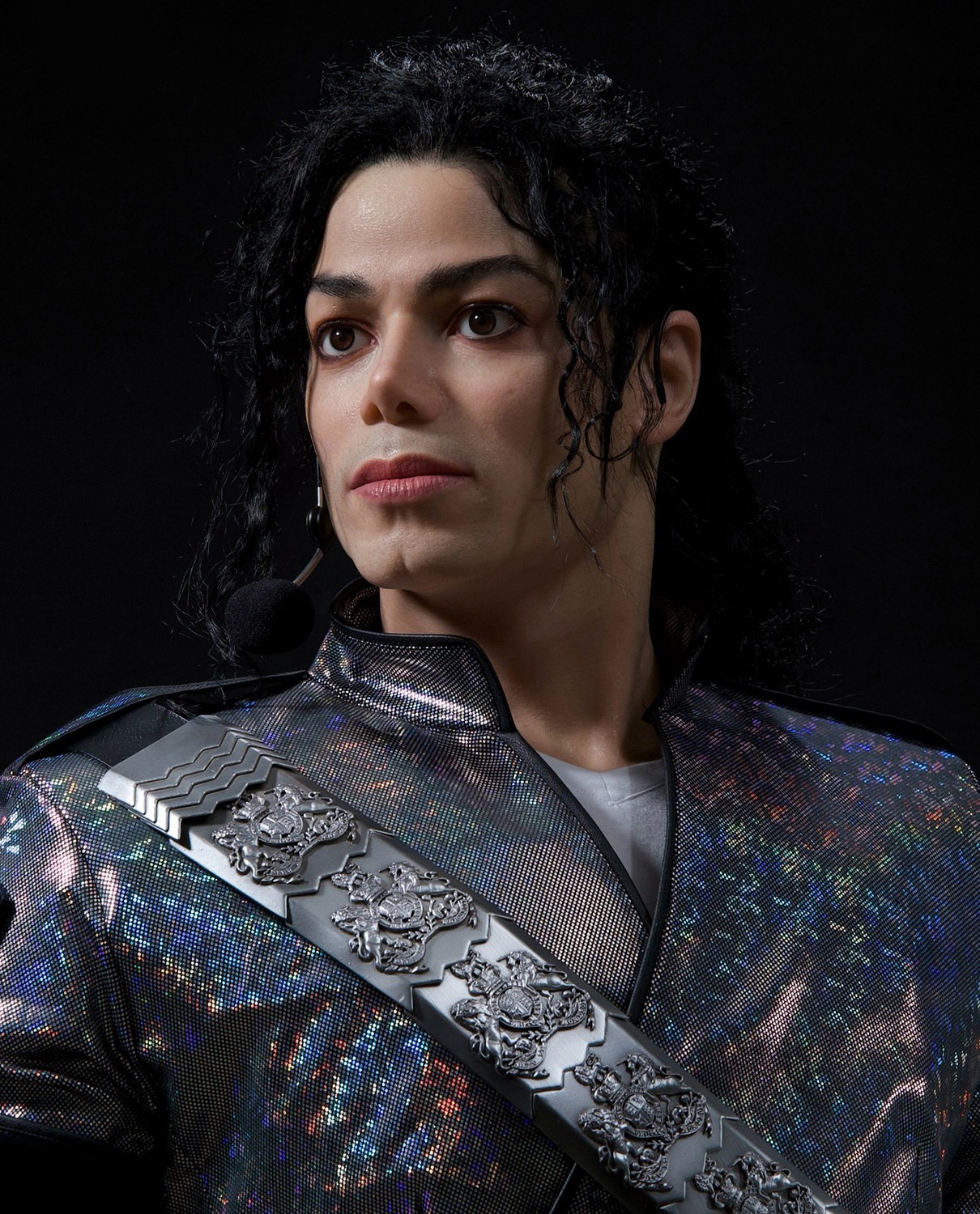 Michael Jackson (Dangerous Tour) Life-Size Bust by Damtoys
