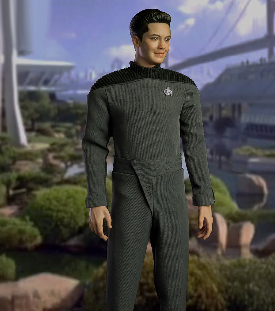 Star Trek Wesley Crusher Sixth Scale Figure  (Prototype Shown) View 4