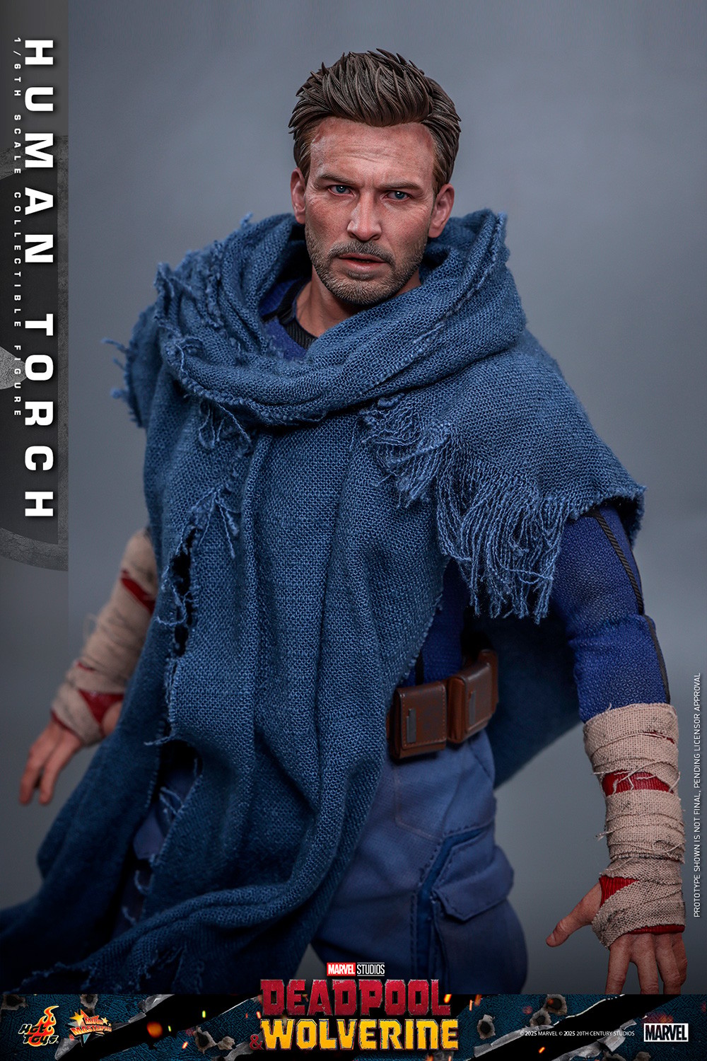 Marvel Human Torch Sixth Scale Figure  (Prototype Shown) View 14