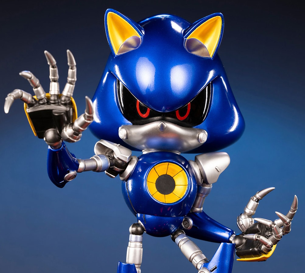 Metal Sonic Statue by First 4 Figures | Sideshow Collectibles