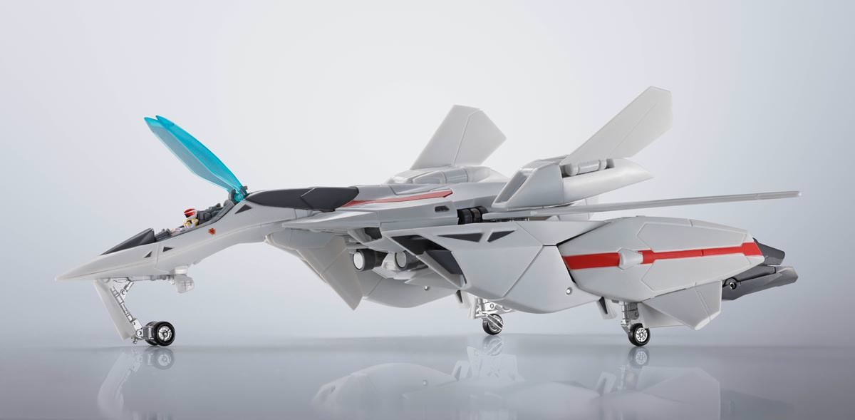 Macross VF-2SS VALKYRIE II + SAP (Silvie Gena use) -Lovers Again- Action Figure  (Prototype Shown) View 11