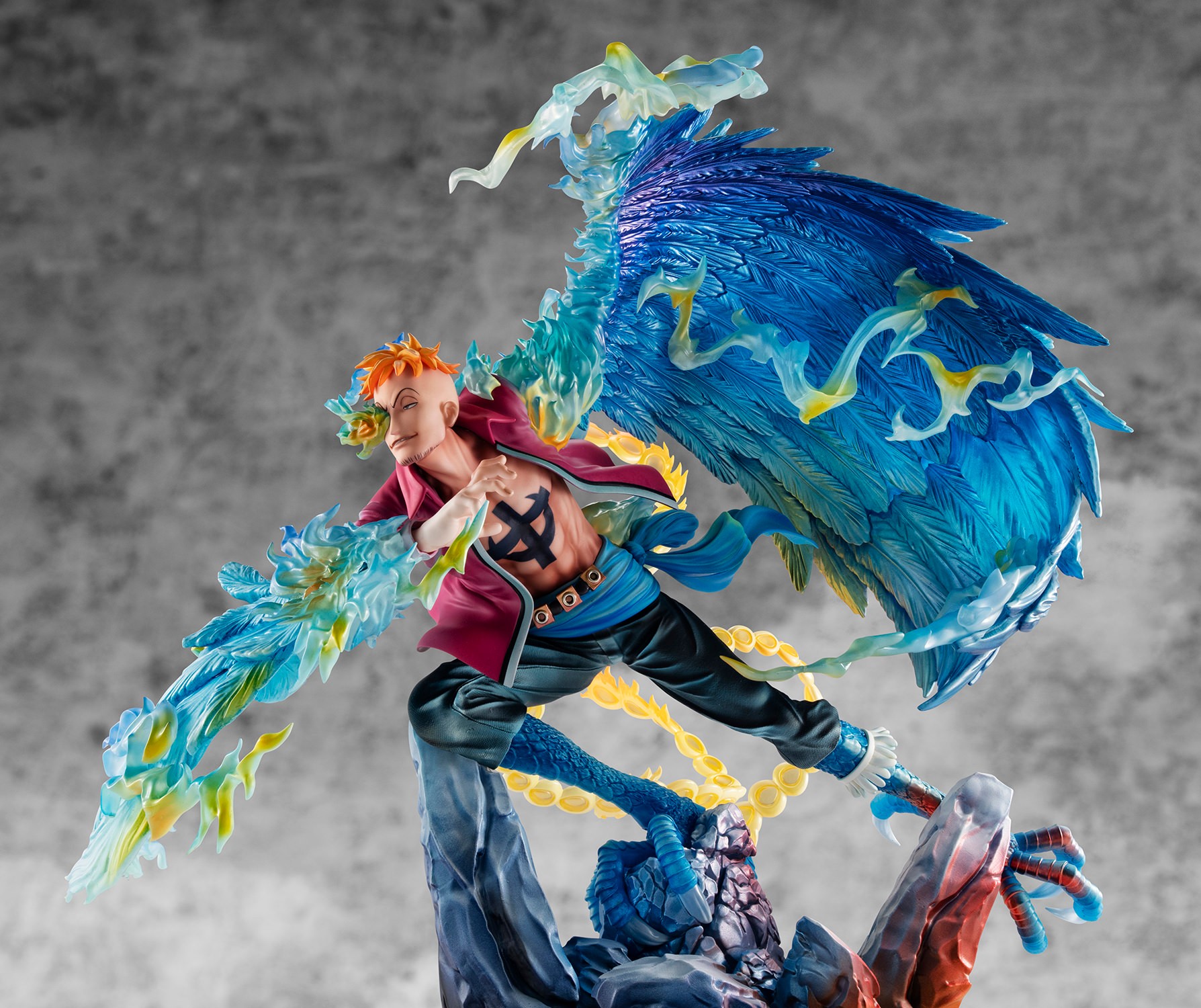 One Piece Marco the Phoenix (Leader of the 1st Group of Whitebeard Pirates Version) Collectible Figure  (Prototype Shown) View 8