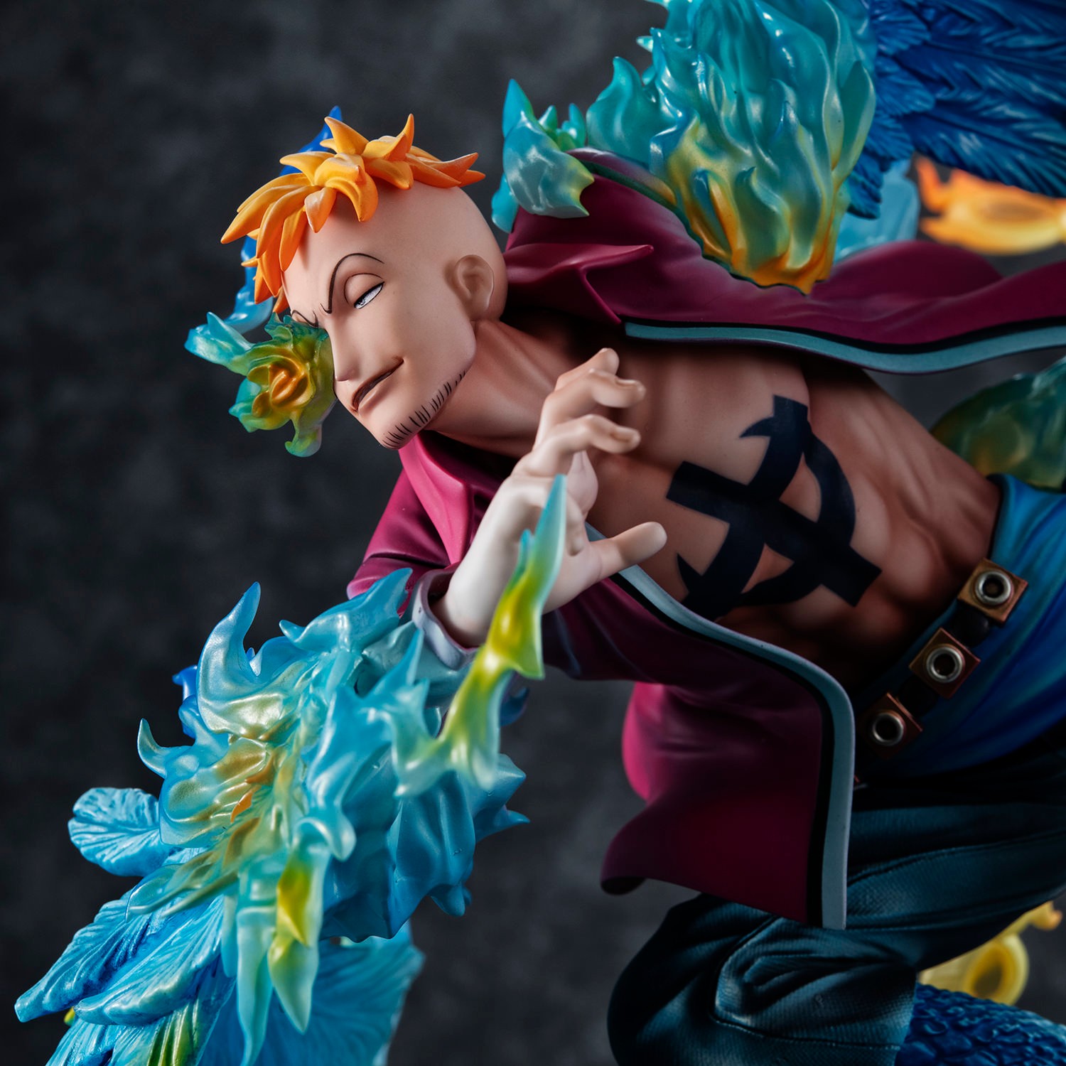 One Piece Marco the Phoenix (Leader of the 1st Group of Whitebeard Pirates Version) Collectible Figure  (Prototype Shown) View 16