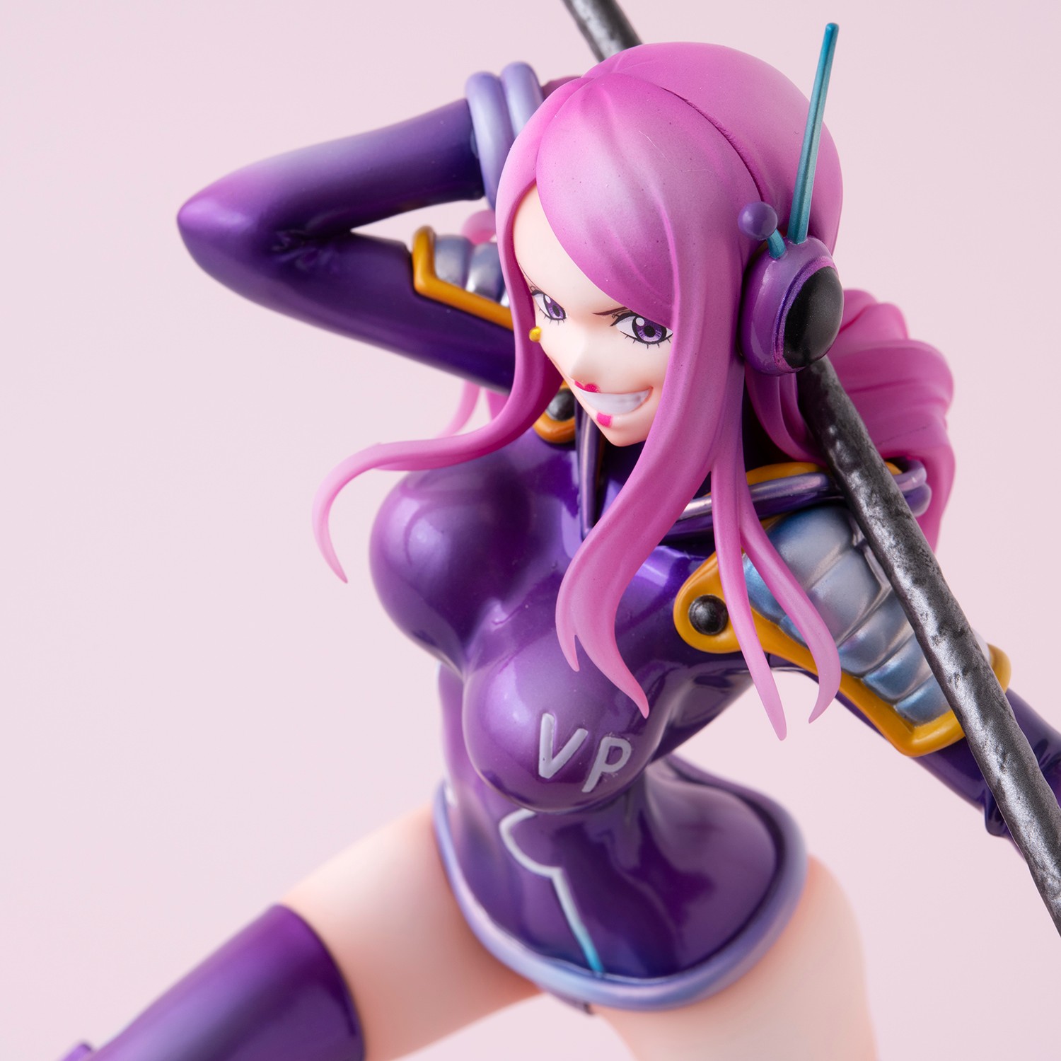 One Piece Jewelry Bonney (Evolutionary History Version) Collectible Figure  (Prototype Shown) View 3